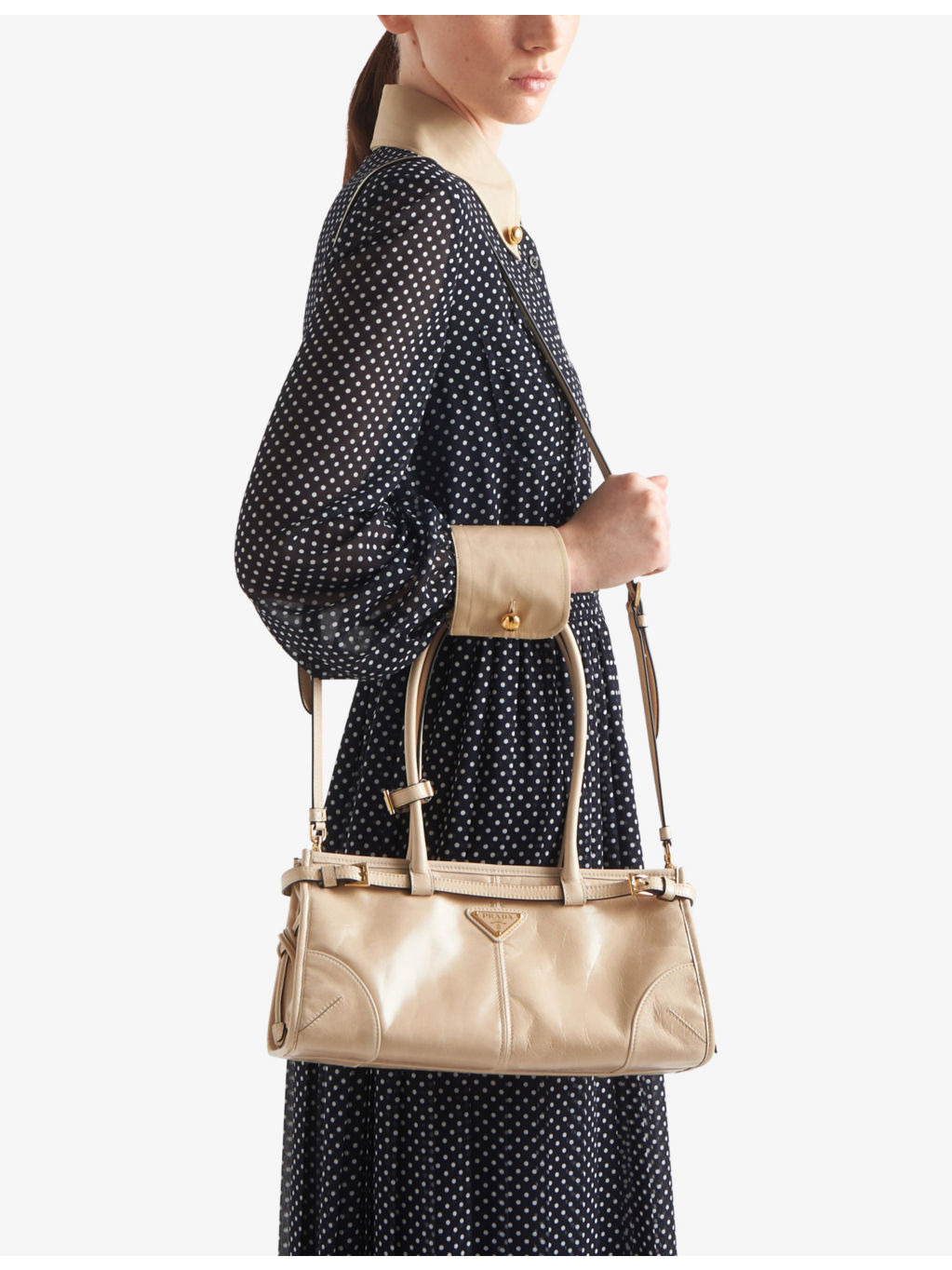 Brand-plaque medium leather shoulder bag - 2