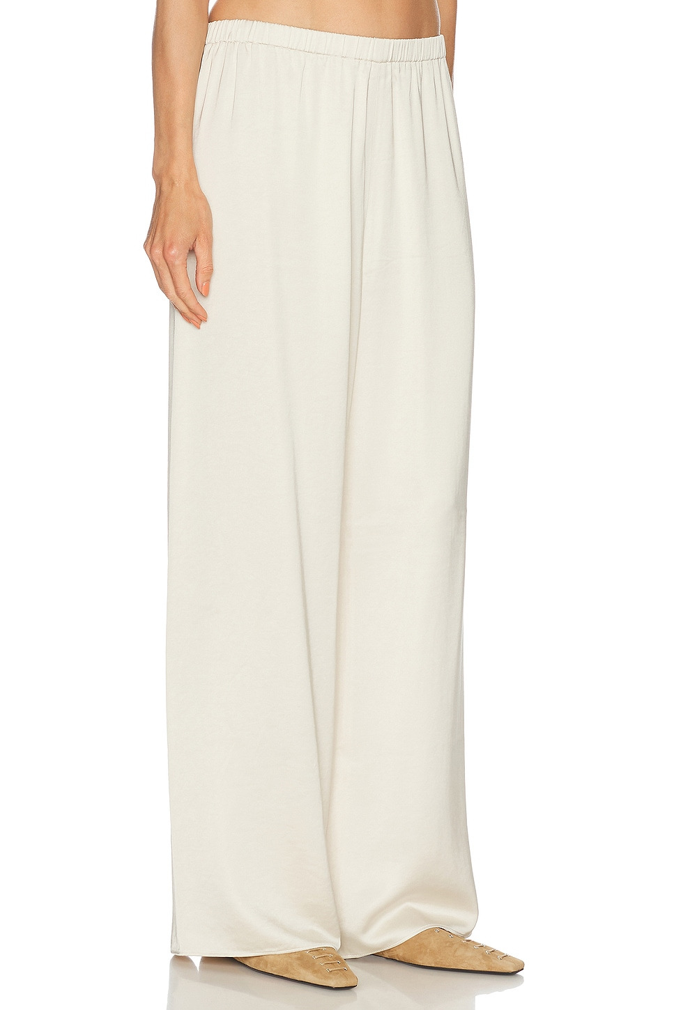 Demi Pant - 2