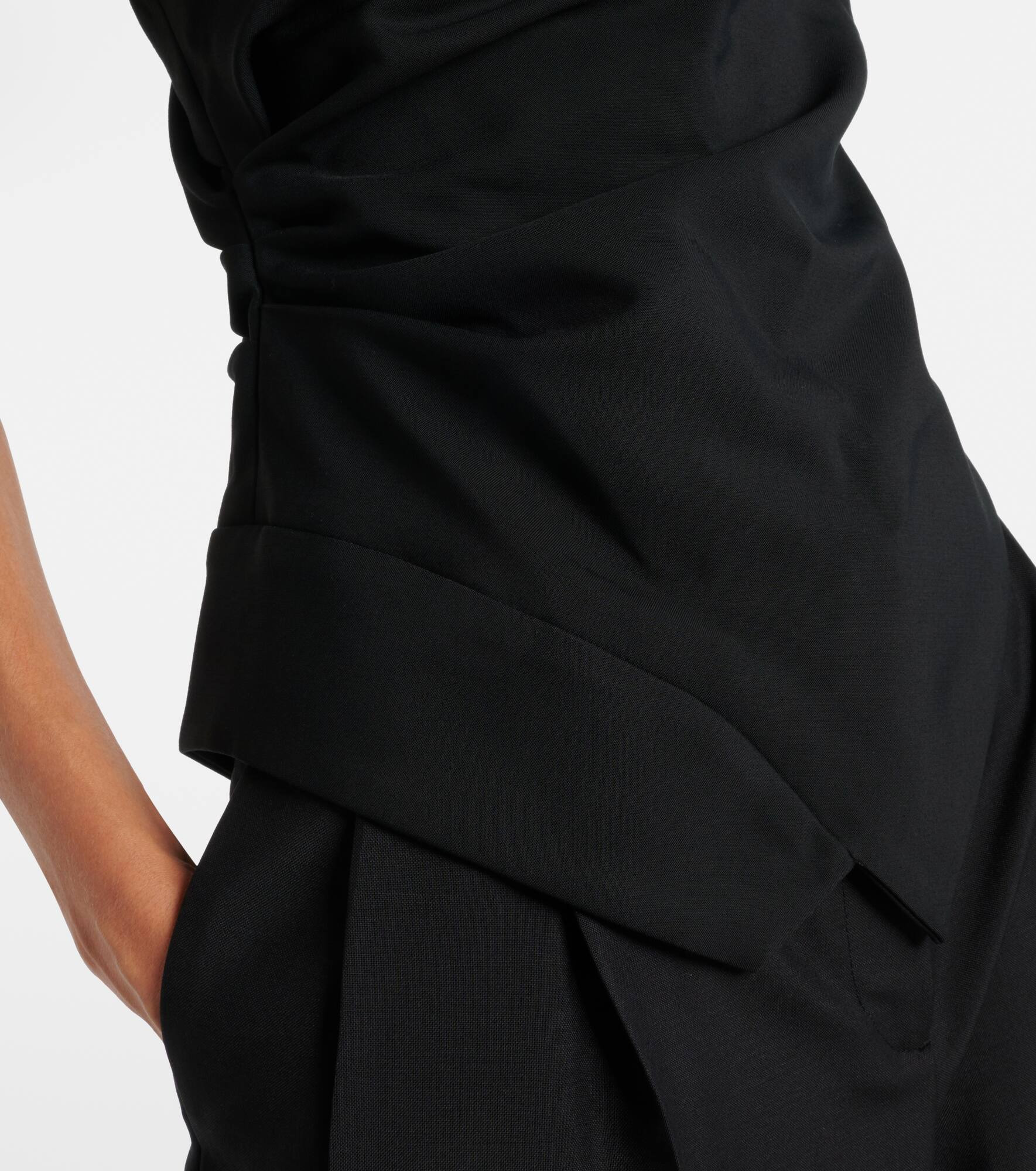 Asymmetric one-shoulder top - 5