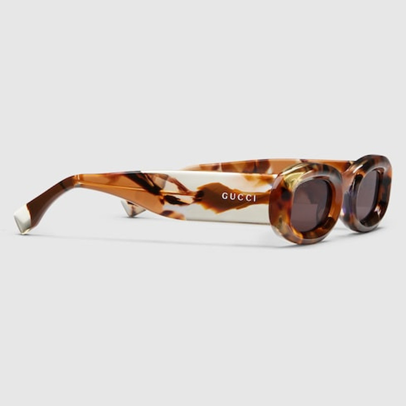 GUCCI Oval frame sunglasses outlook