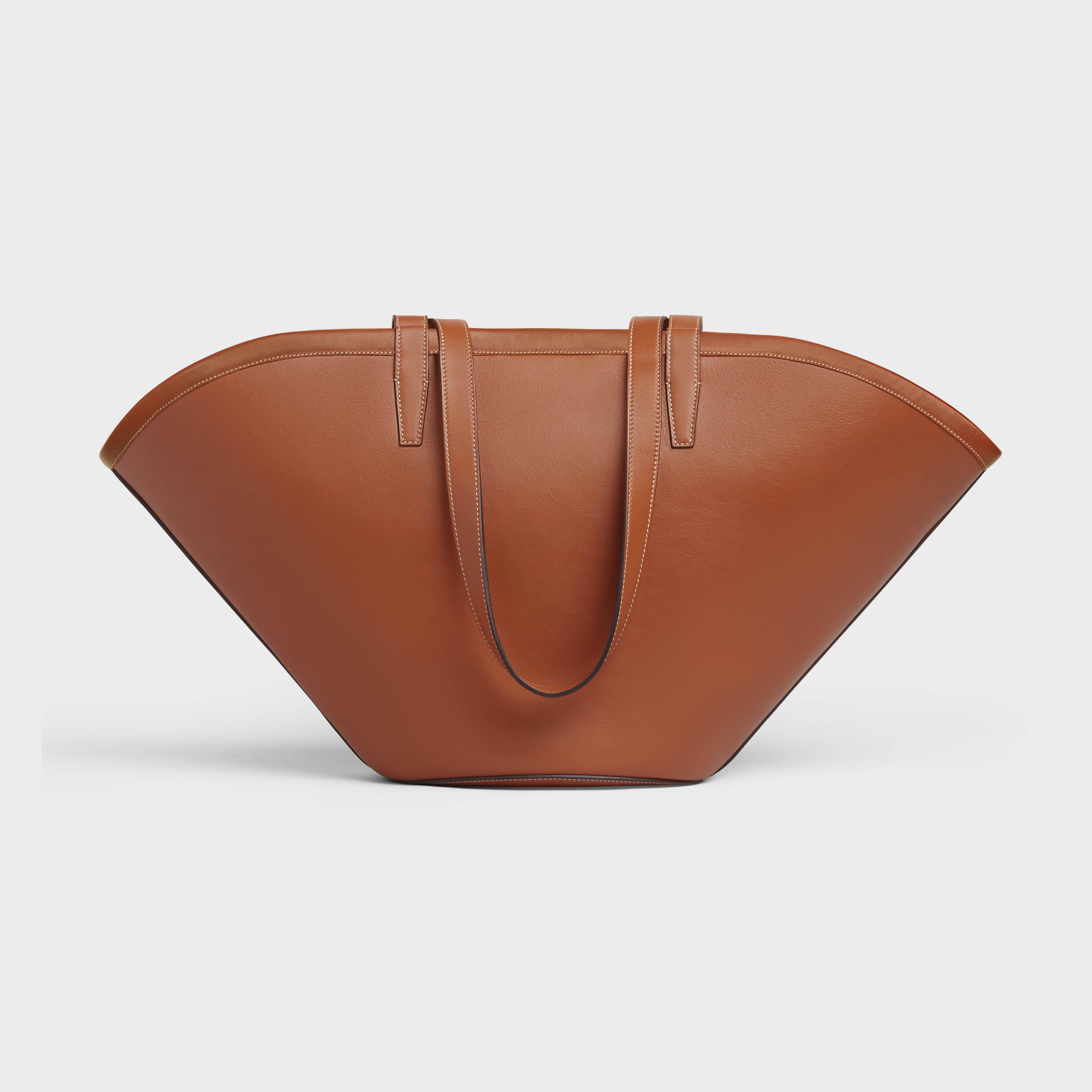 MEDIUM COUFFIN CUIR TRIOMPHE in Smooth Calfskin - 2