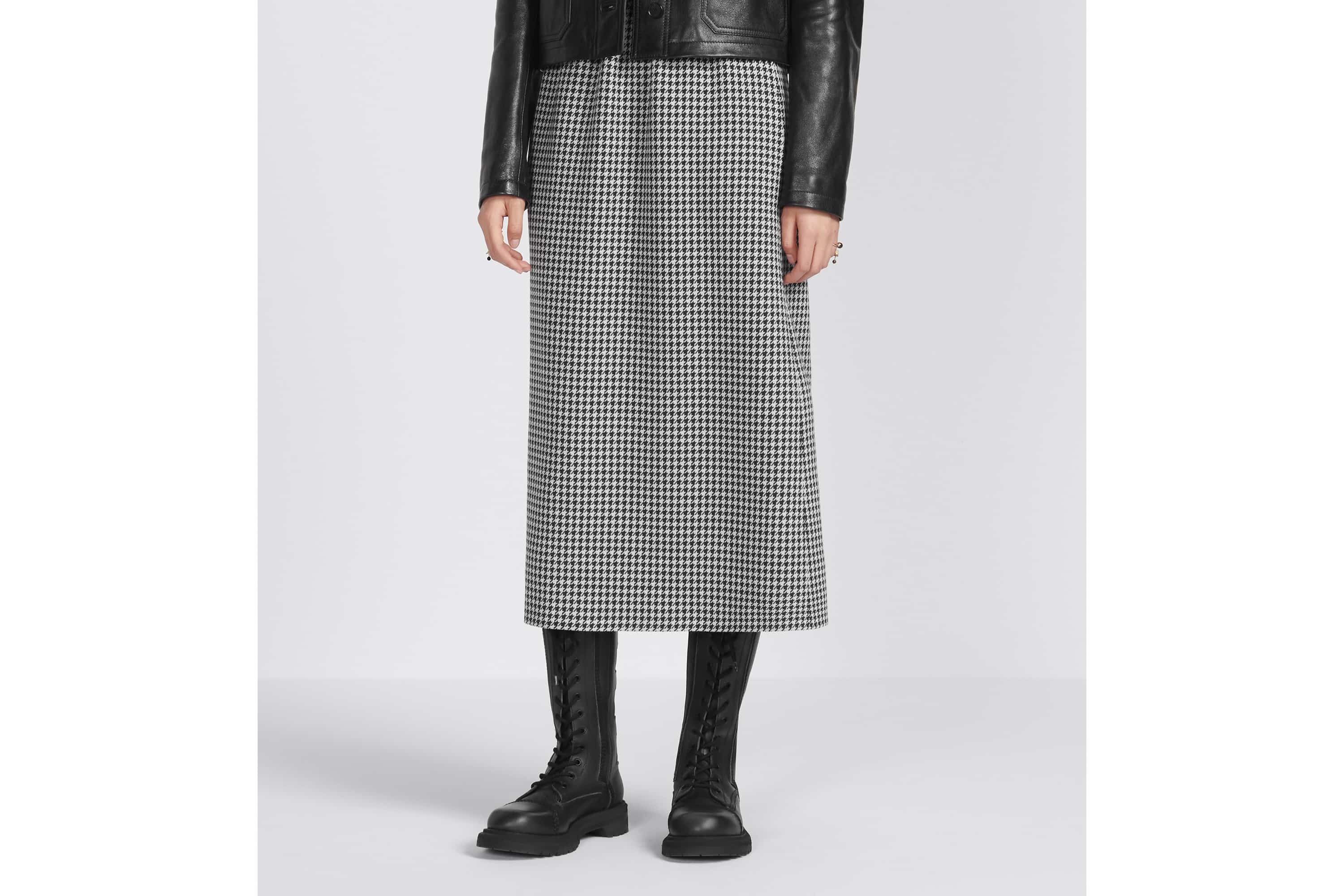 Mid-Length Straight-Cut Skirt - 8