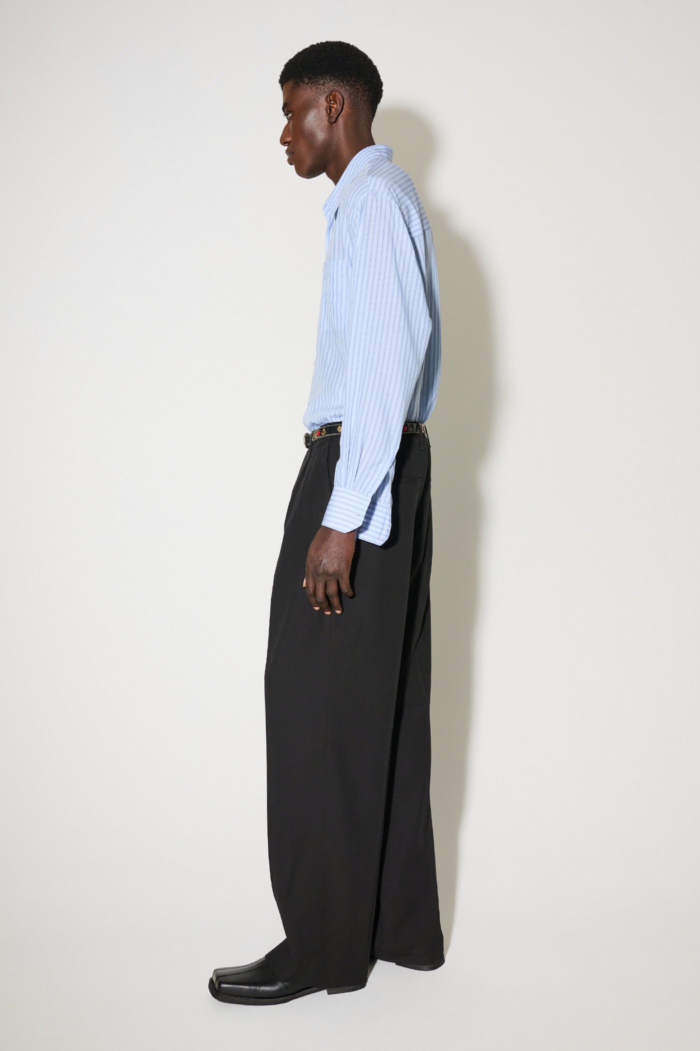 Borrowed Chino Black Lyo Wool - 4