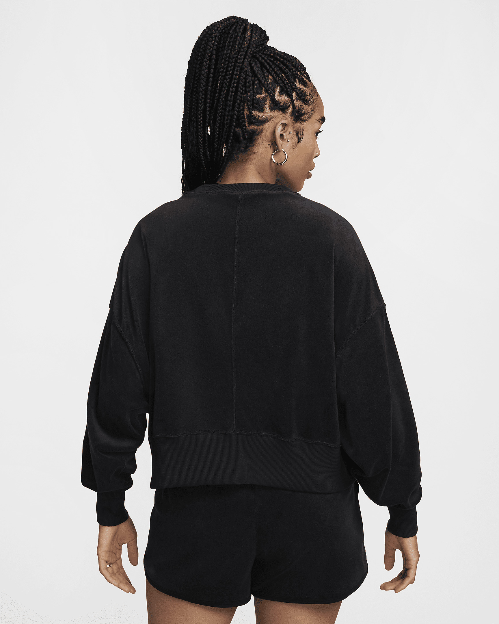 NikeCourt Heritage Women's Over-Oversized Crew-Neck Graphic Tennis Sweatshirt - 2
