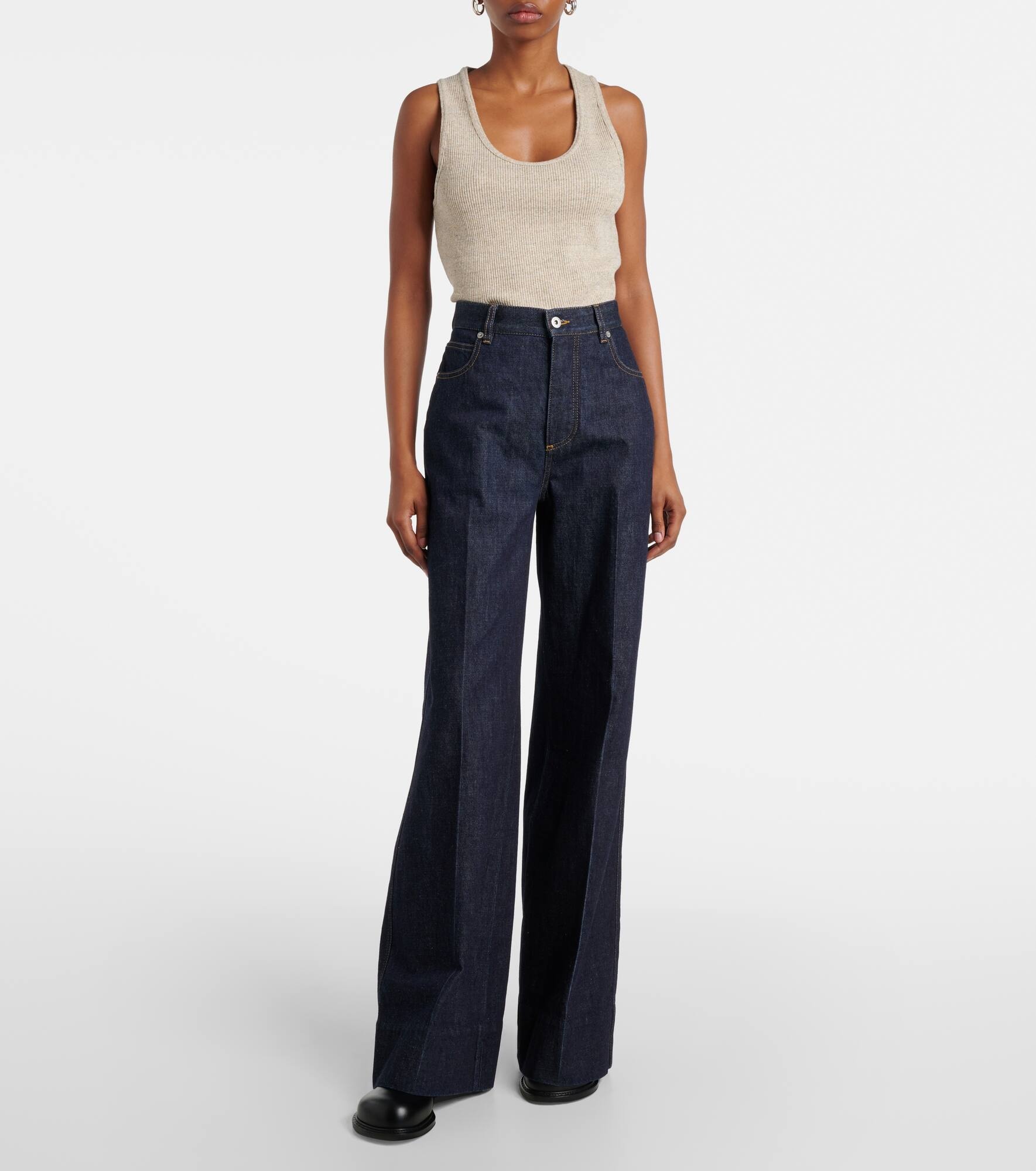 High-rise wide-leg jeans - 7