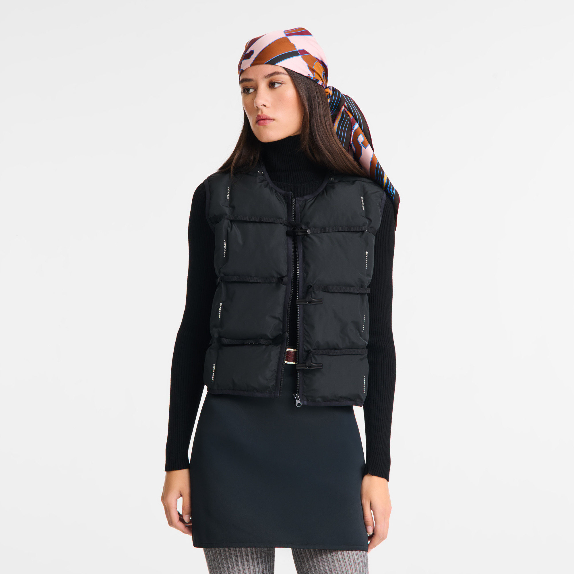 Sleeveless cardigan Black - Quilted techno-taffeta - 4