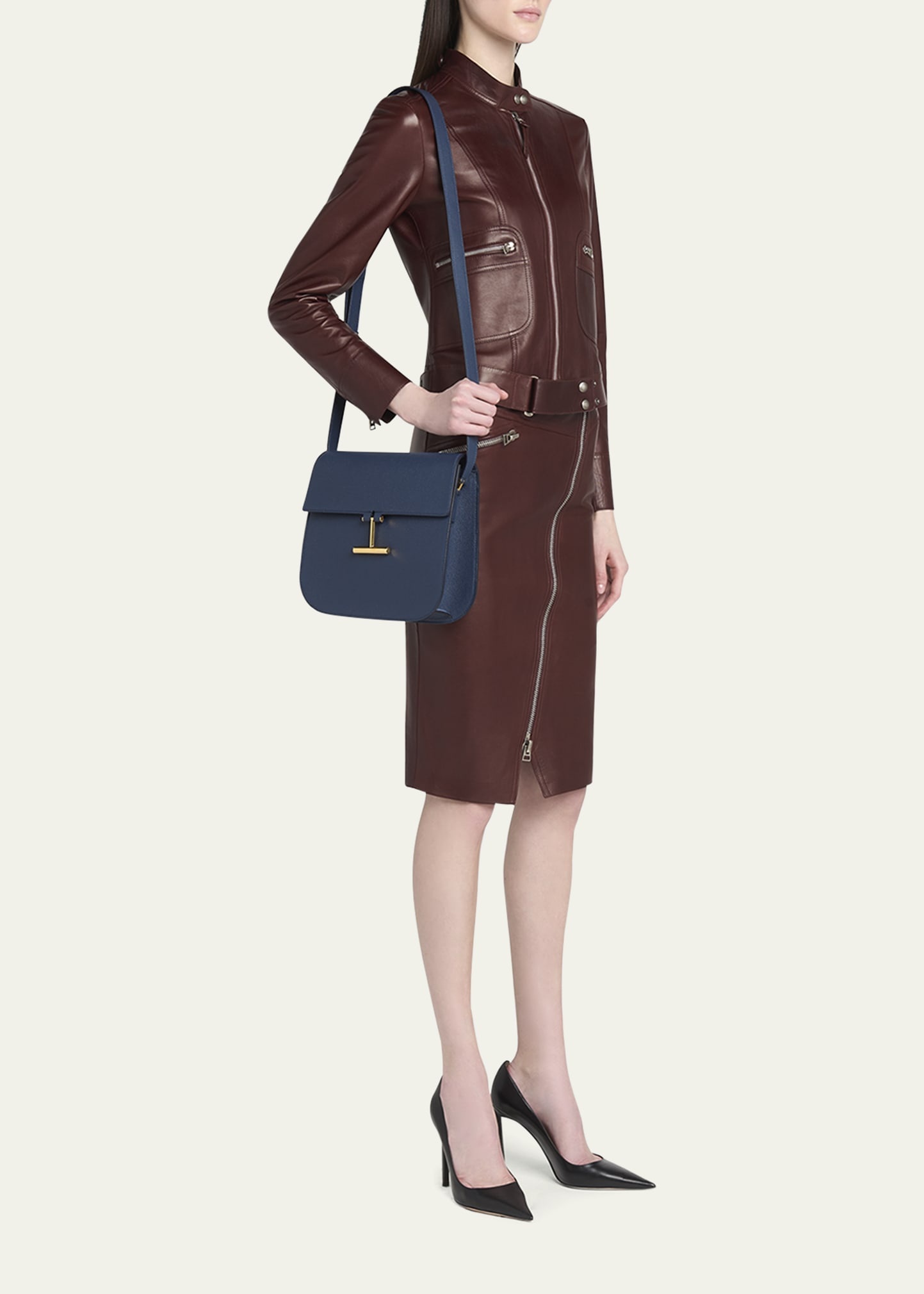 Tara Medium Crossbody in Grained Leather with Leather Strap - 6