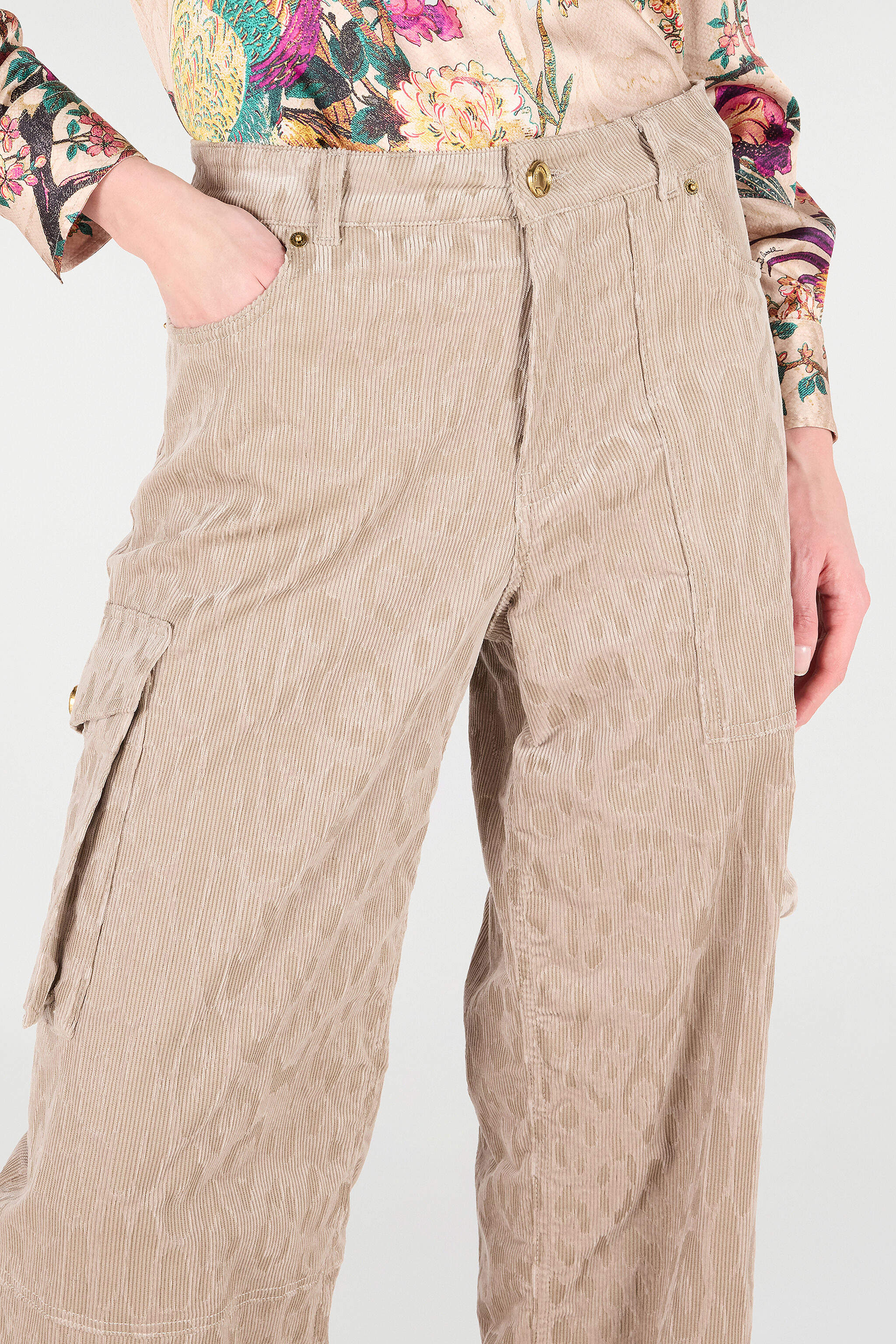 Cargo Pants With All-Over Jaguar Skin Pattern - 6