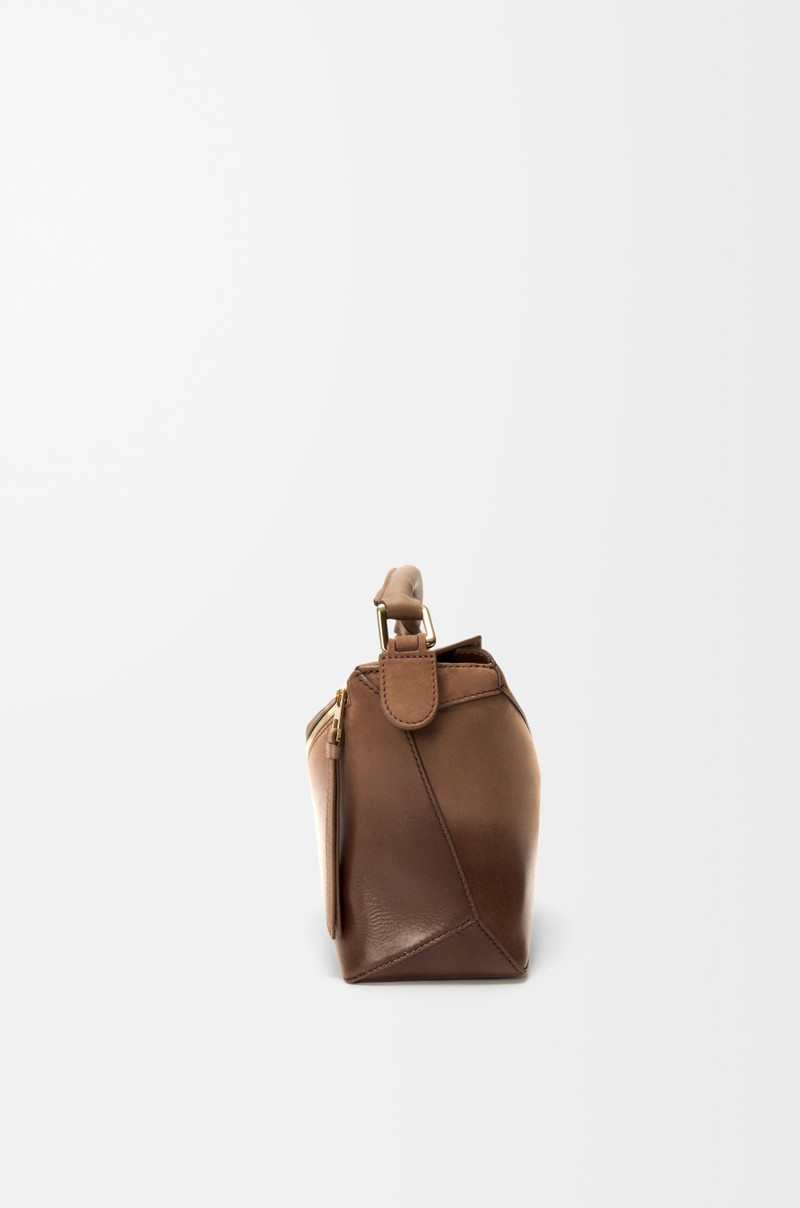 Small Puzzle Edge bag in gradient patent nubuck 5
