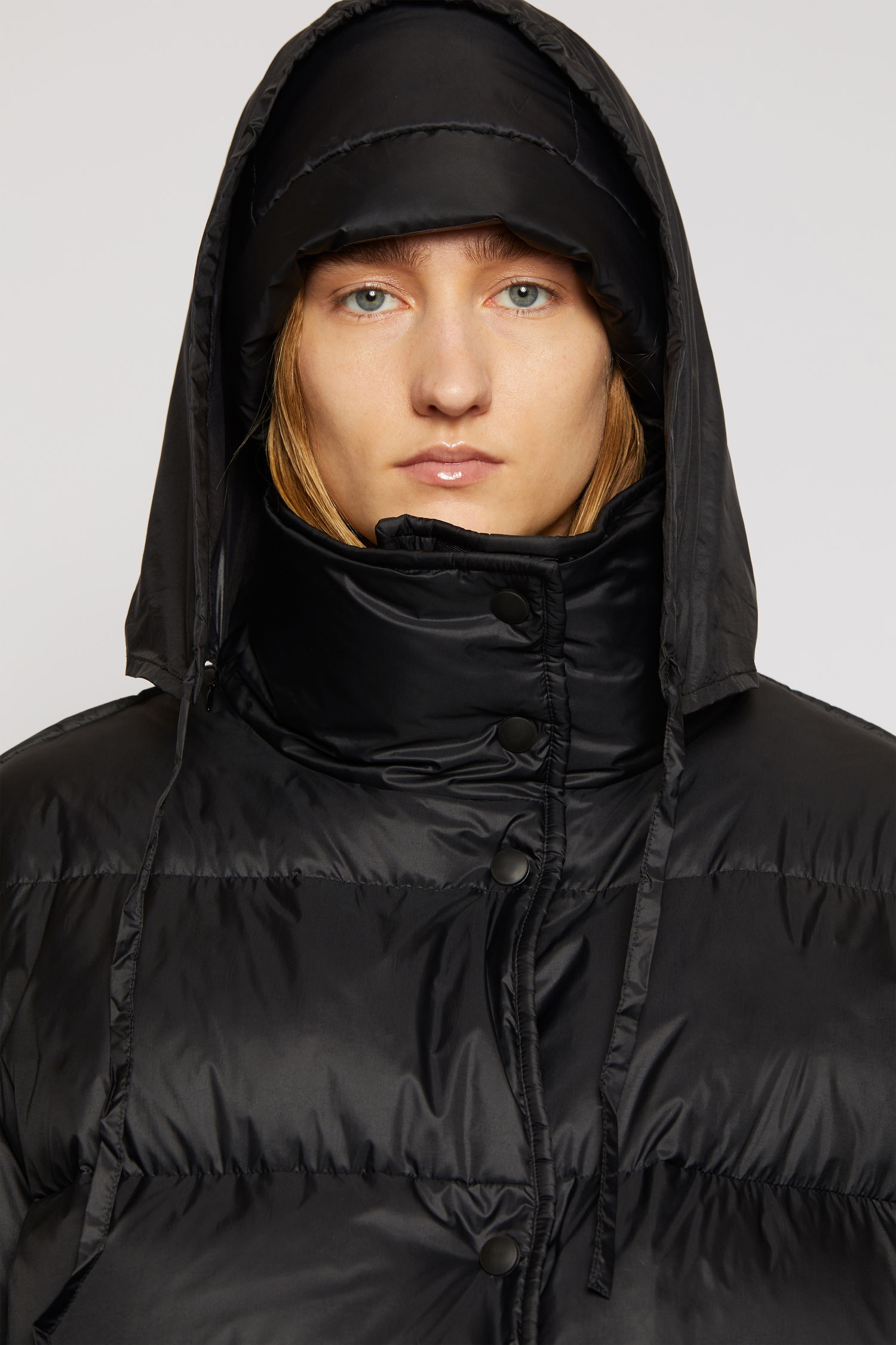 Belted puffer coat black - 7