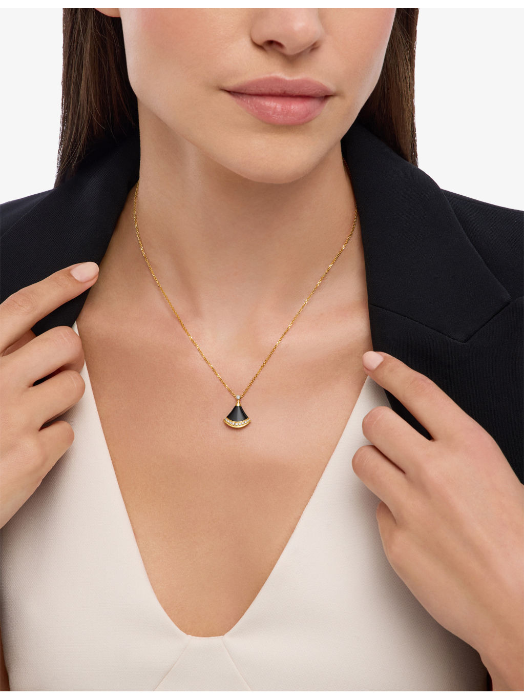 Divas' Dream 18ct Yellow-Gold, Black Onyx and 0.10ct Brilliant-Cut Diamond Necklace - 5