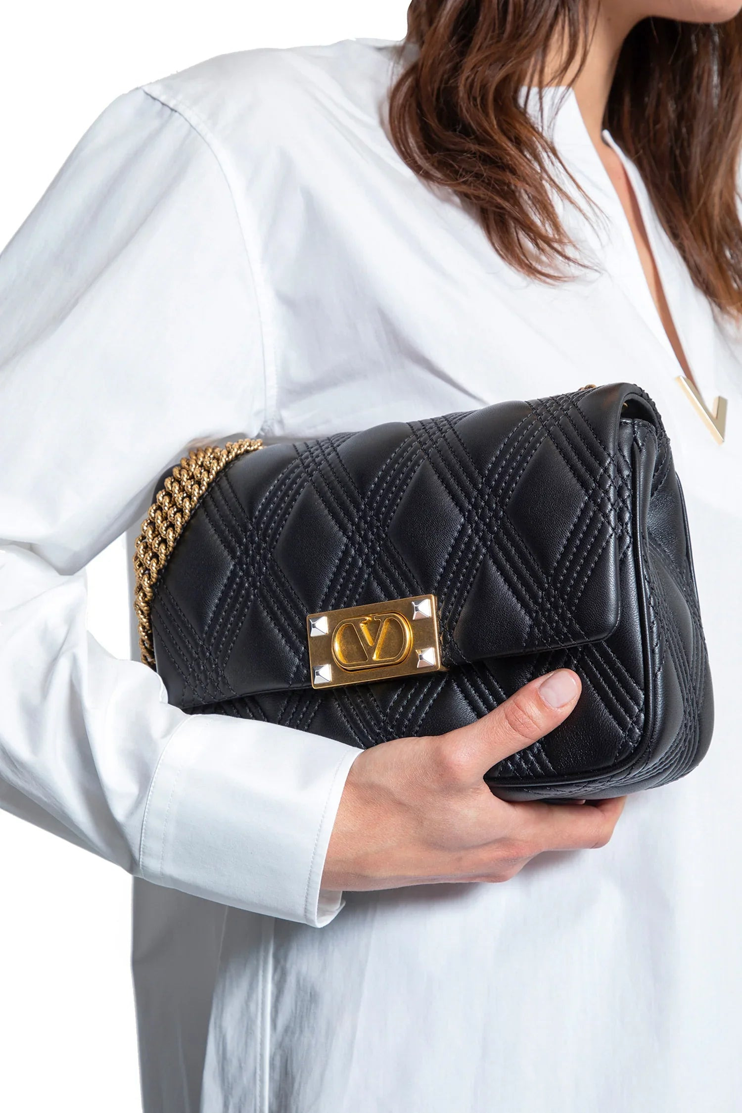 Valentino-Garavani-Quiltie-67-Medium-Shoulder-Bag - 5