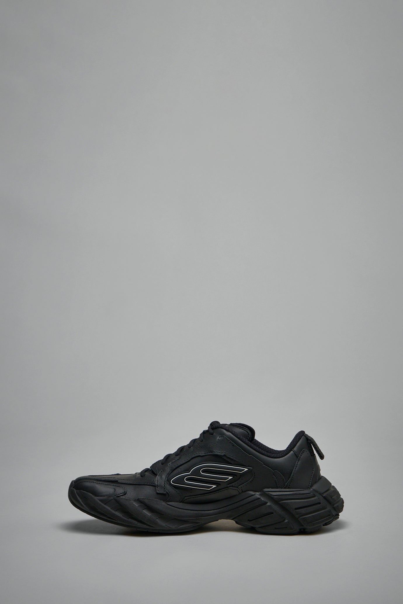 Monday Shoe - 3
