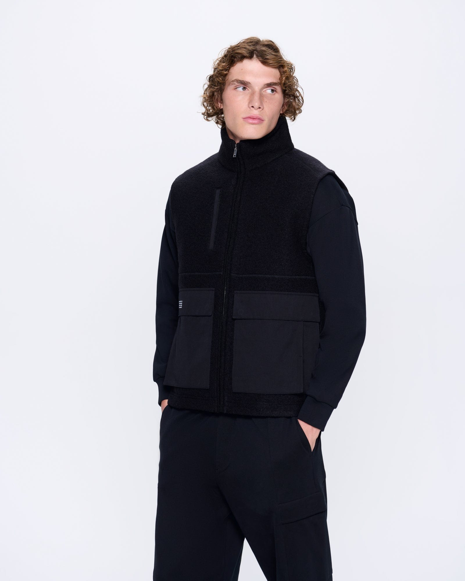 Men's DNA Utility Wool Gilet - Black - 3