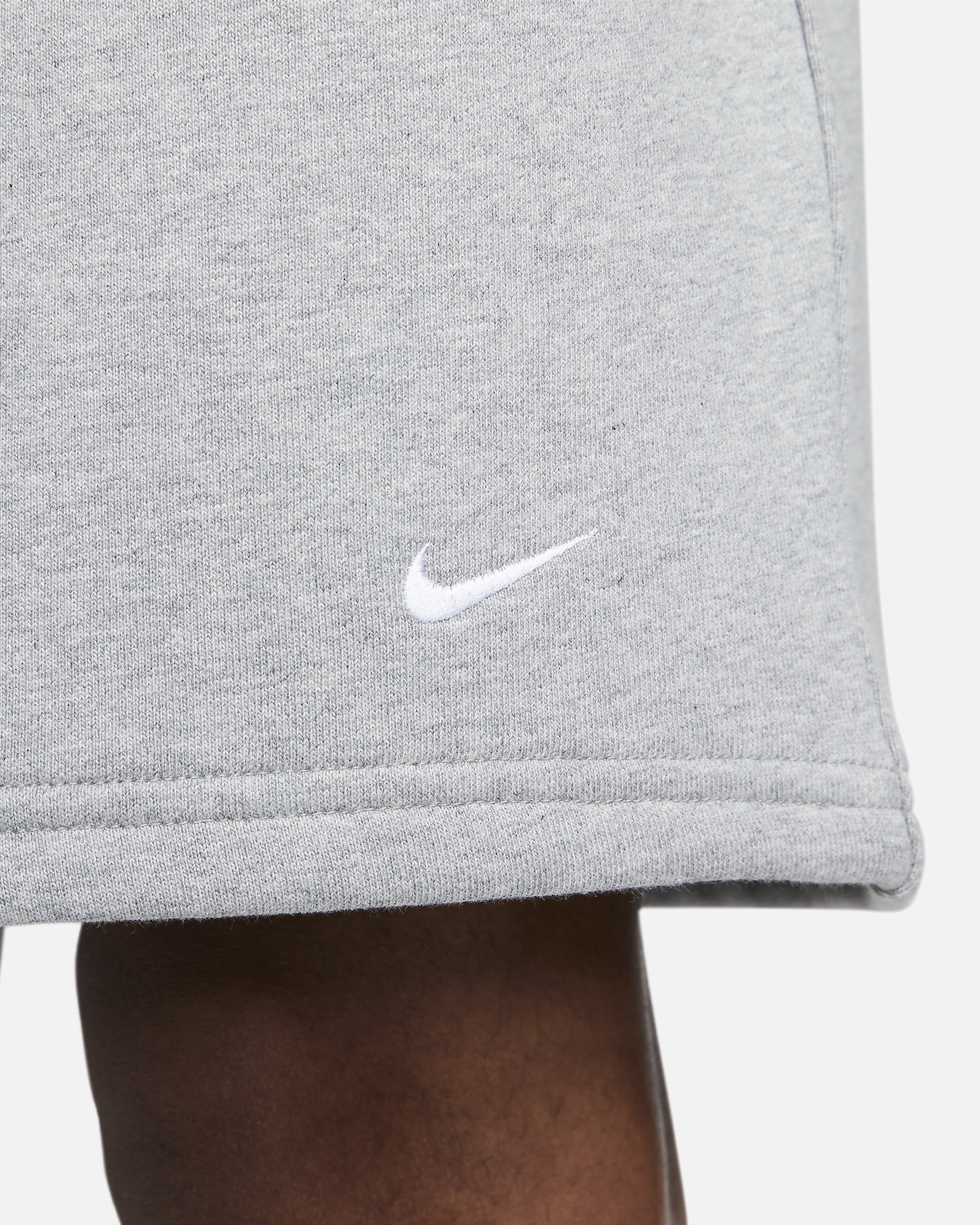 Nike Solo Swoosh Fleece Shorts - 6