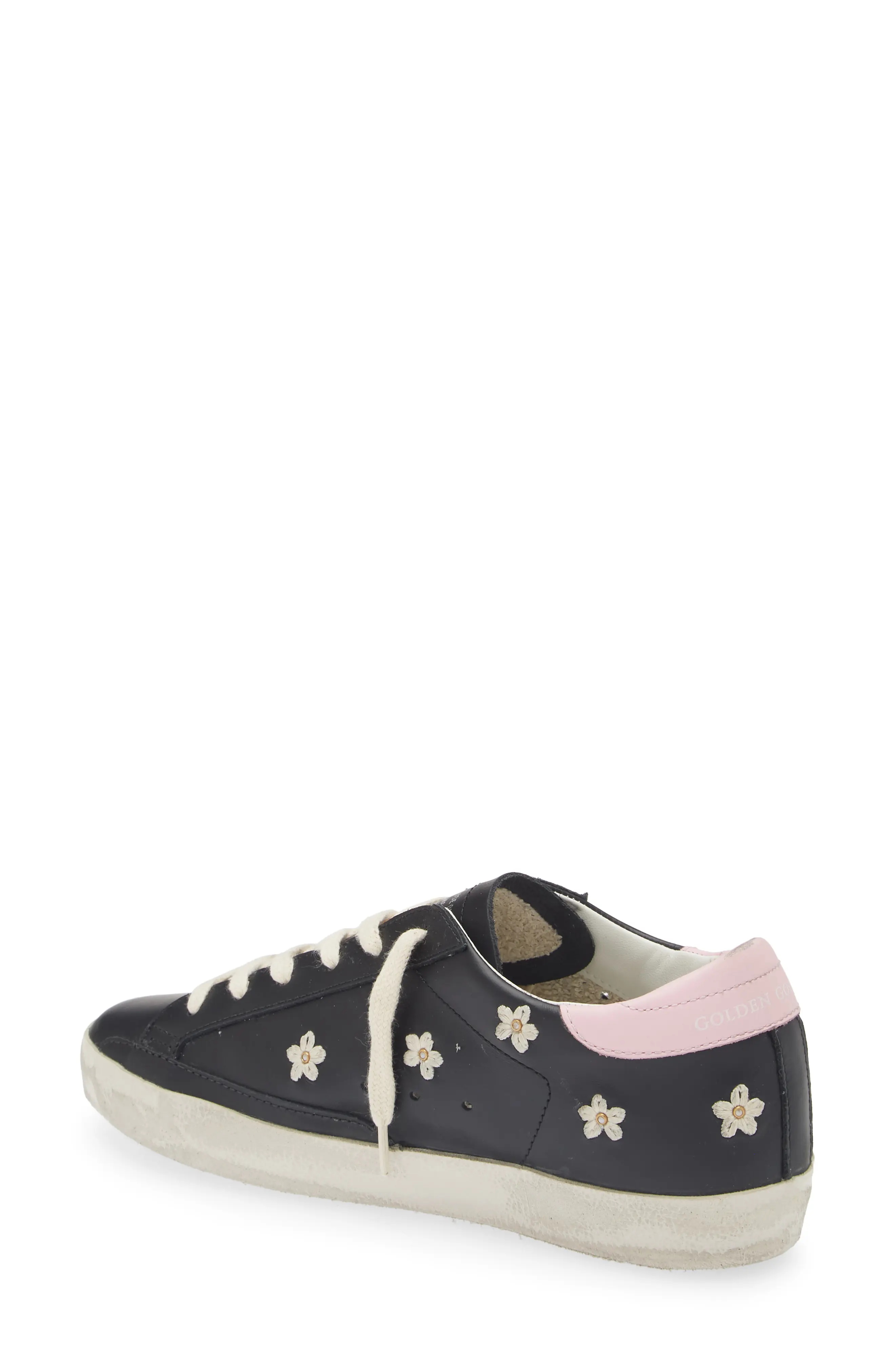 Super-Star Low Top Sneaker in Black/Silver - 2