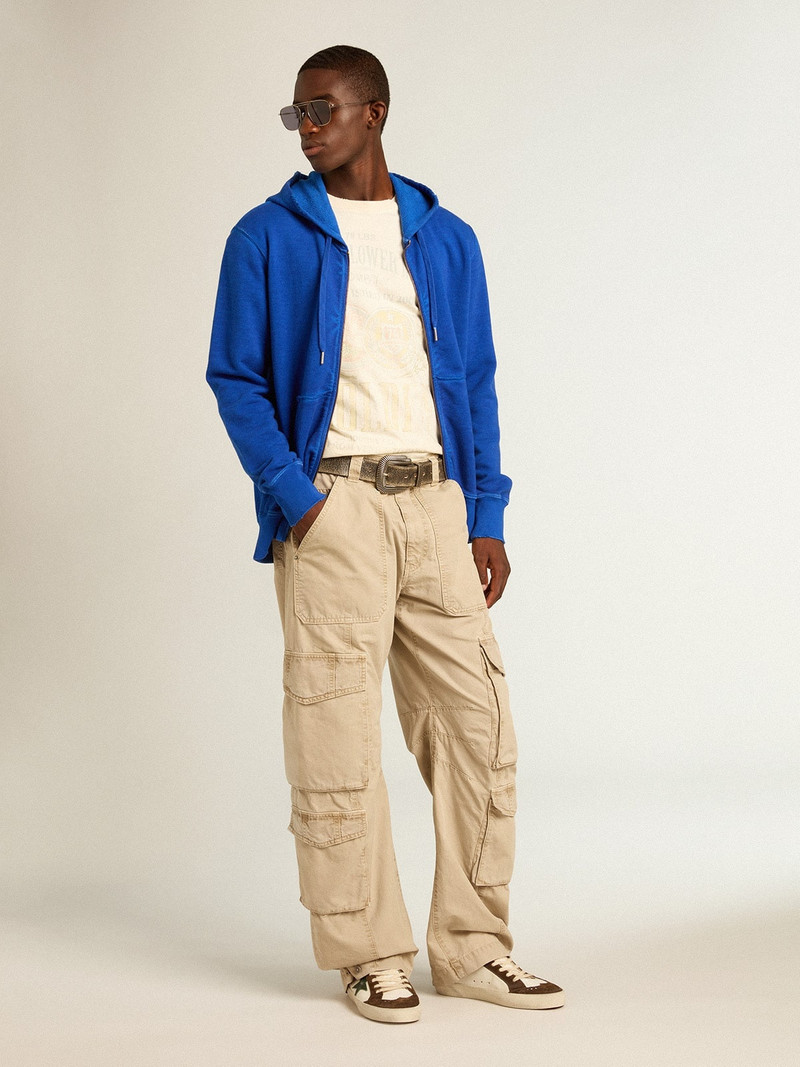 Men's blue-colored hoodie with lettering on the back 3