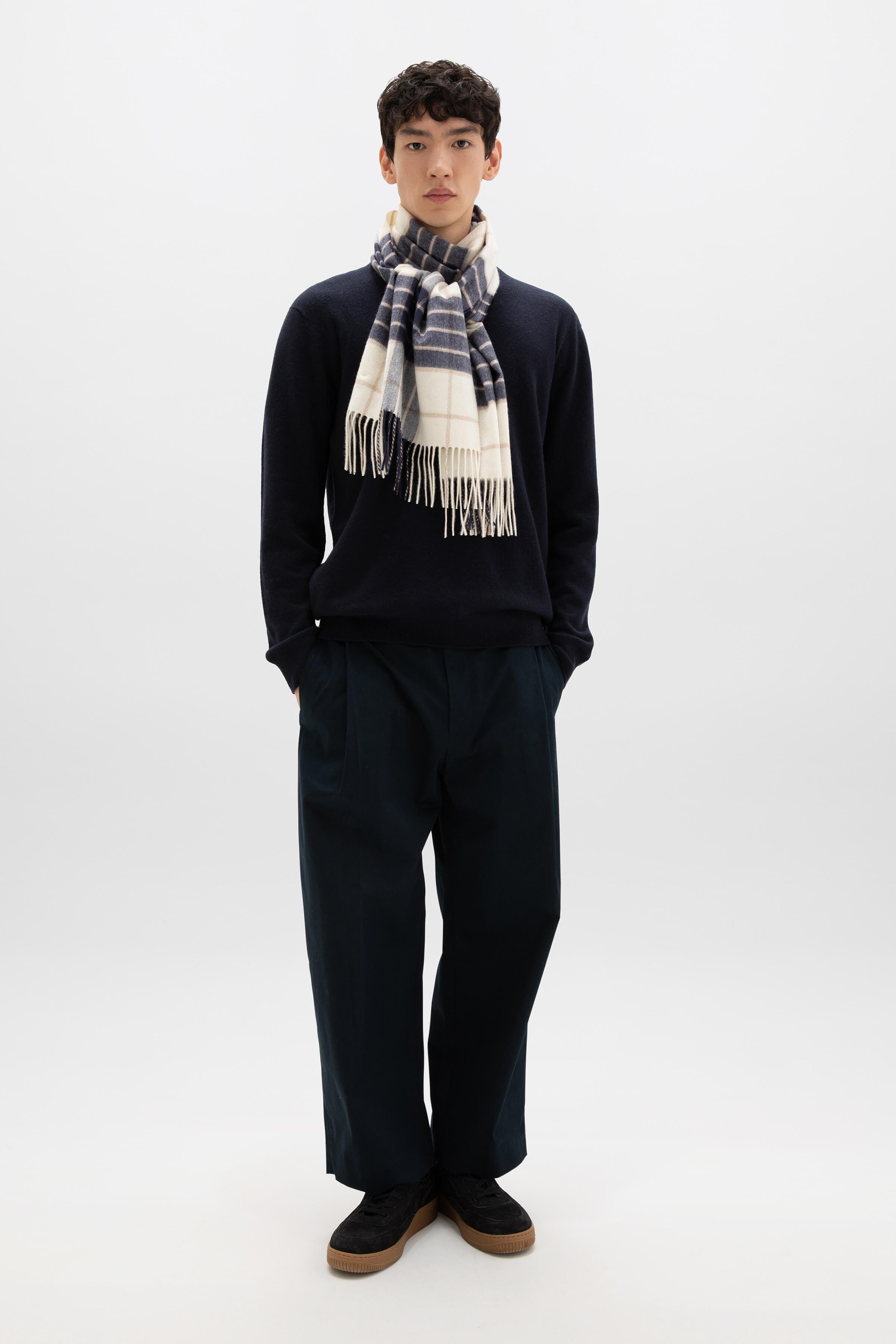 Knockmore Tartan Wide Cashmere Scarf - 3