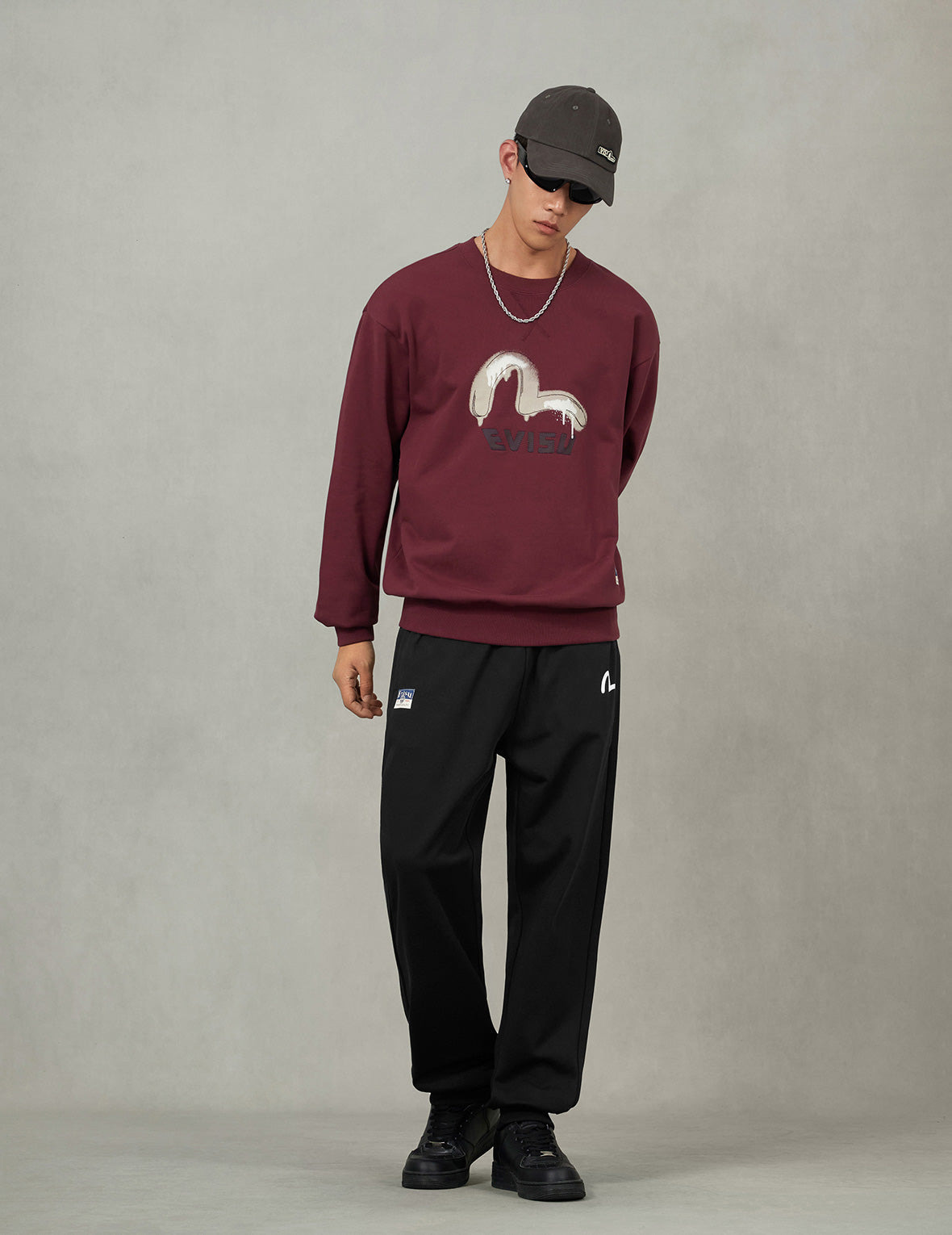 Brushstroke Seagull and Logo Print Straight Fit Sweatpants - 5