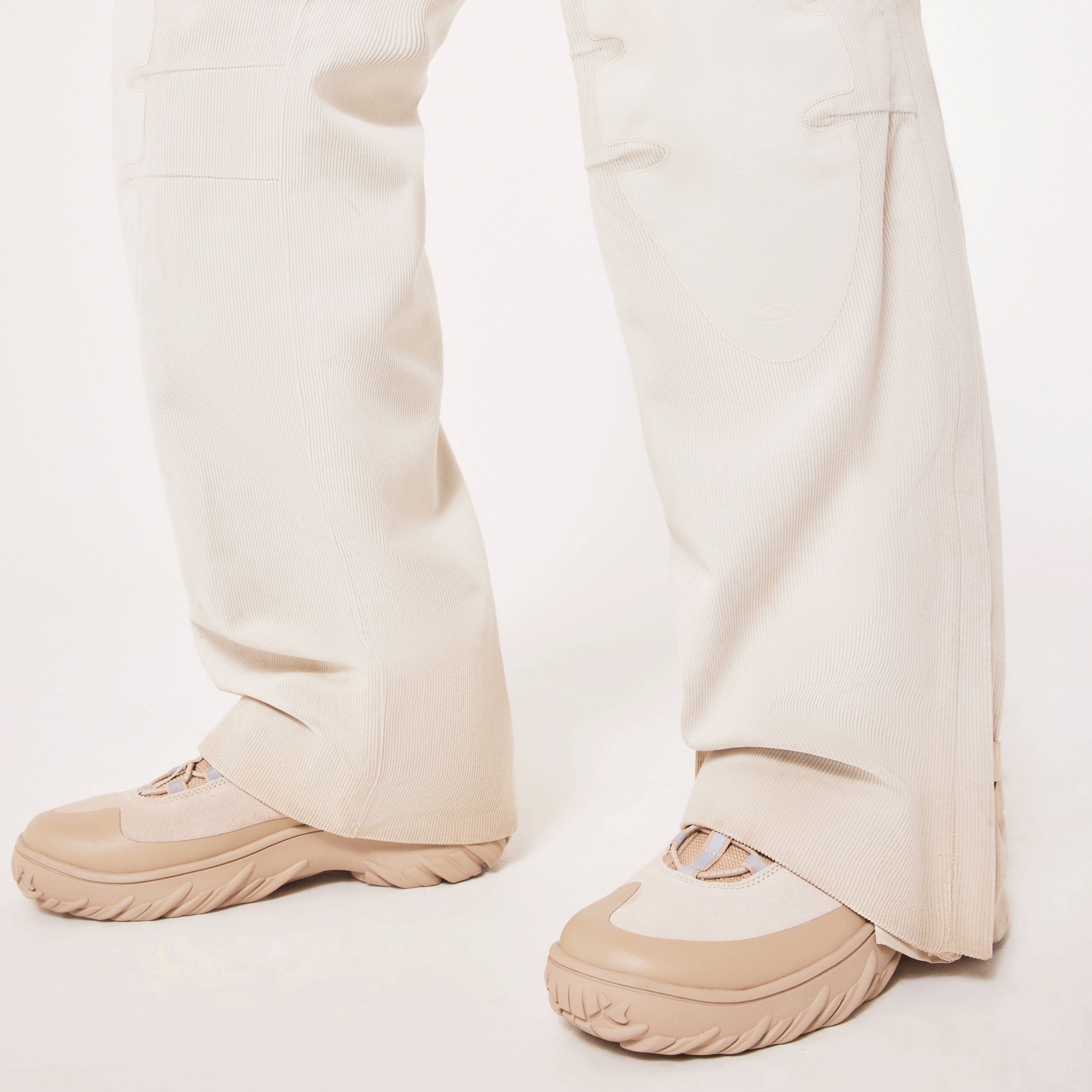 Latitude Flex Tech Pant - 7