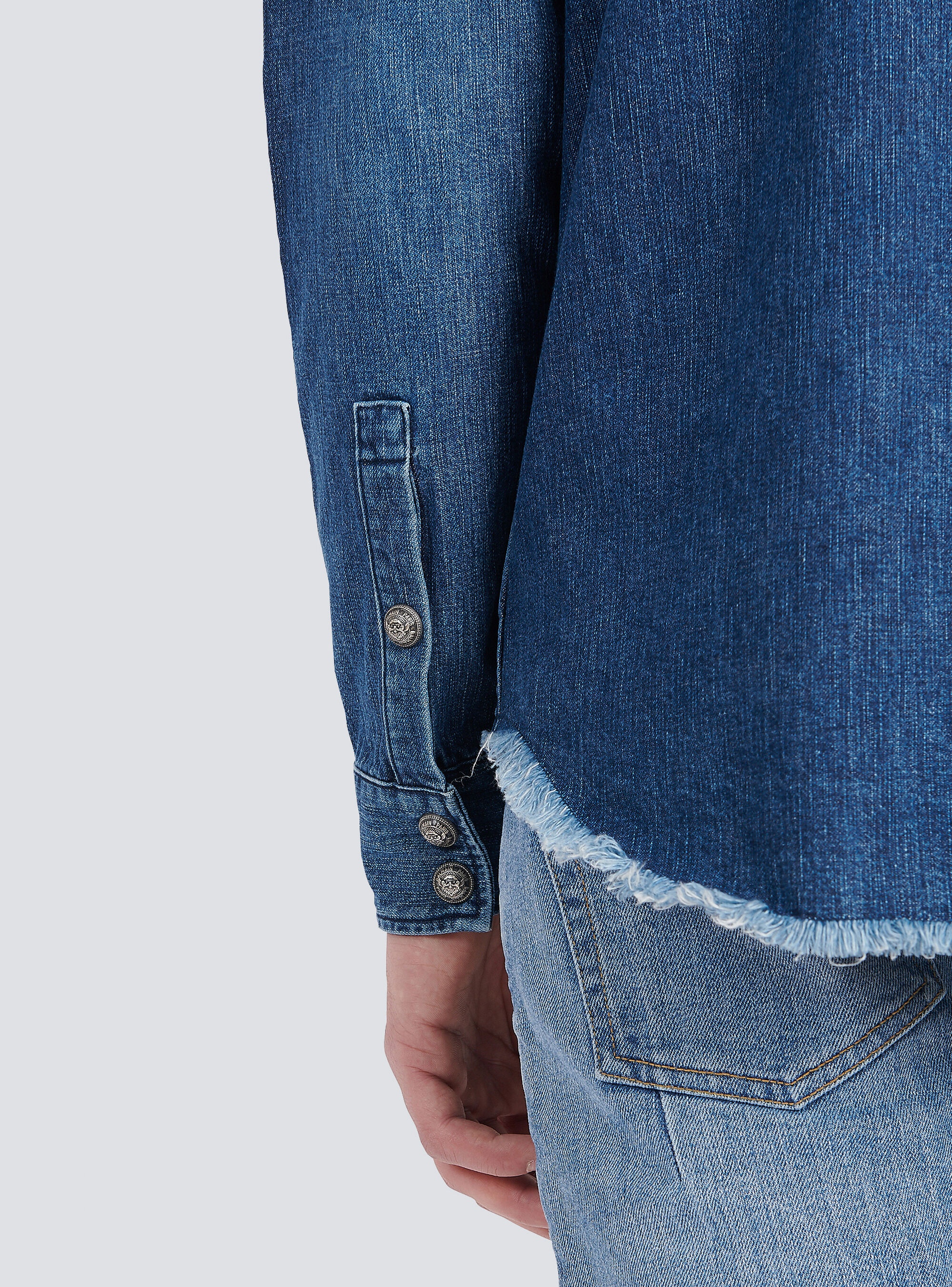 Shirt with small embossed Balmain logo - 9