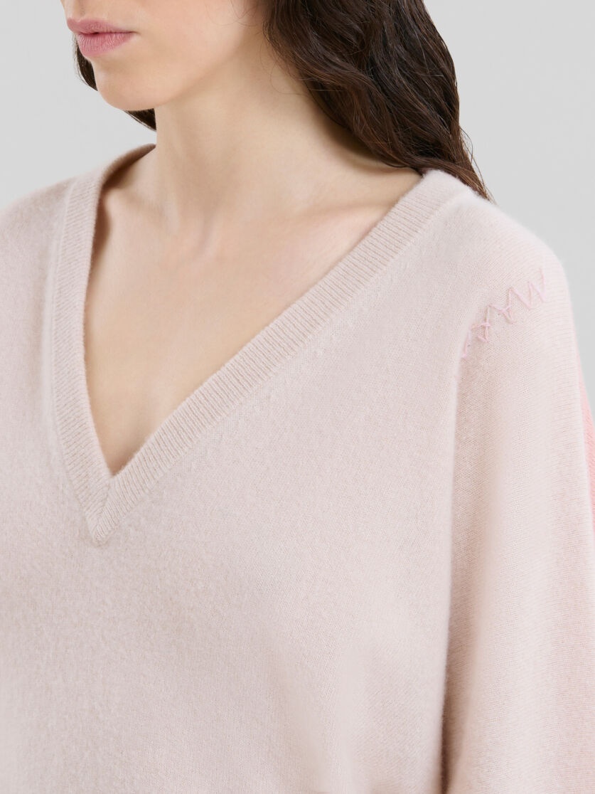 PEACH PINK WOOL AND CASHMERE COLOR BLOCK V-NECK SWEATER - 4