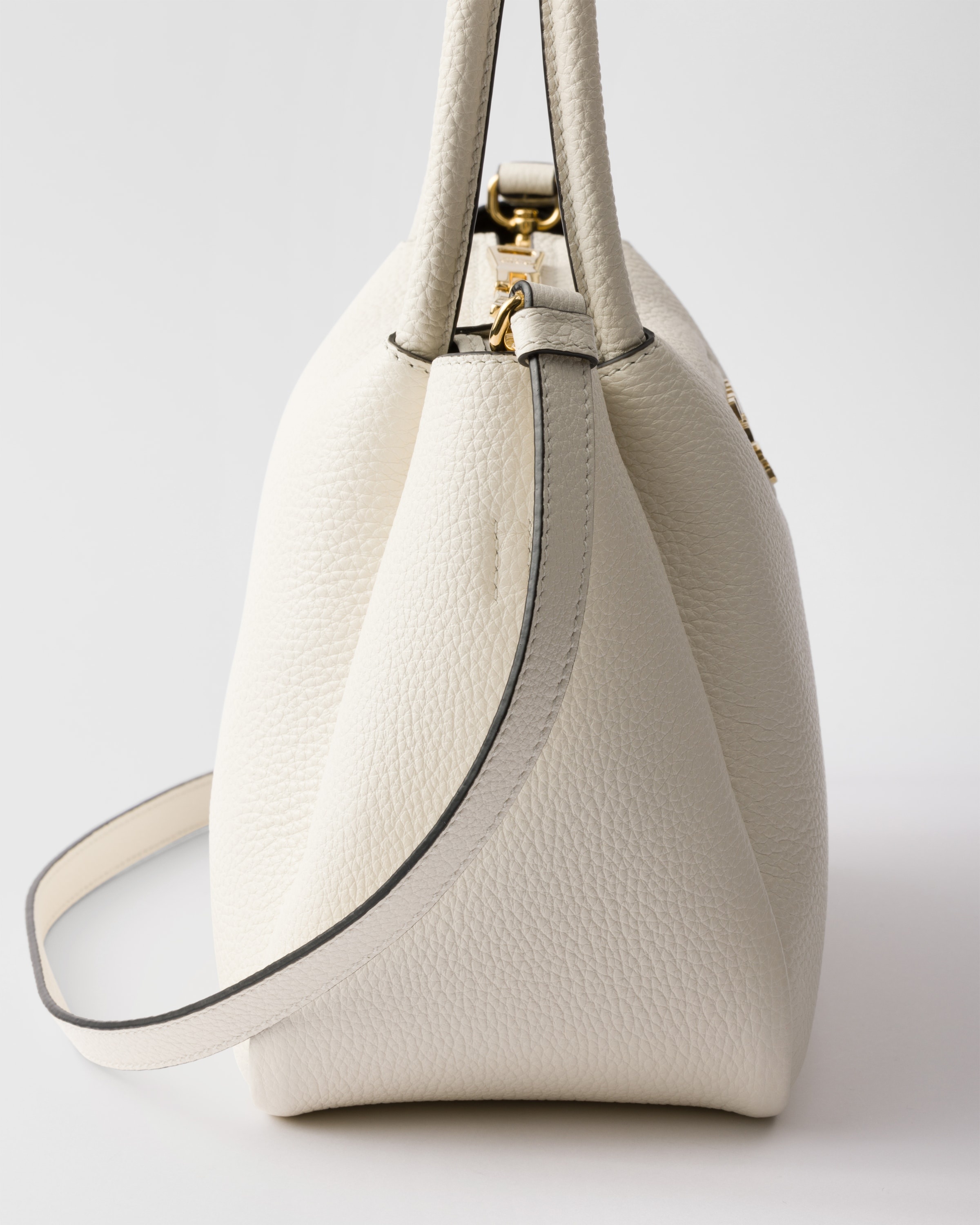 Small leather bag - 5