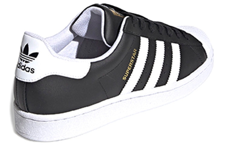 adidas gazelle silver green womens adidas White Superstar 82 SFTM Sneakers