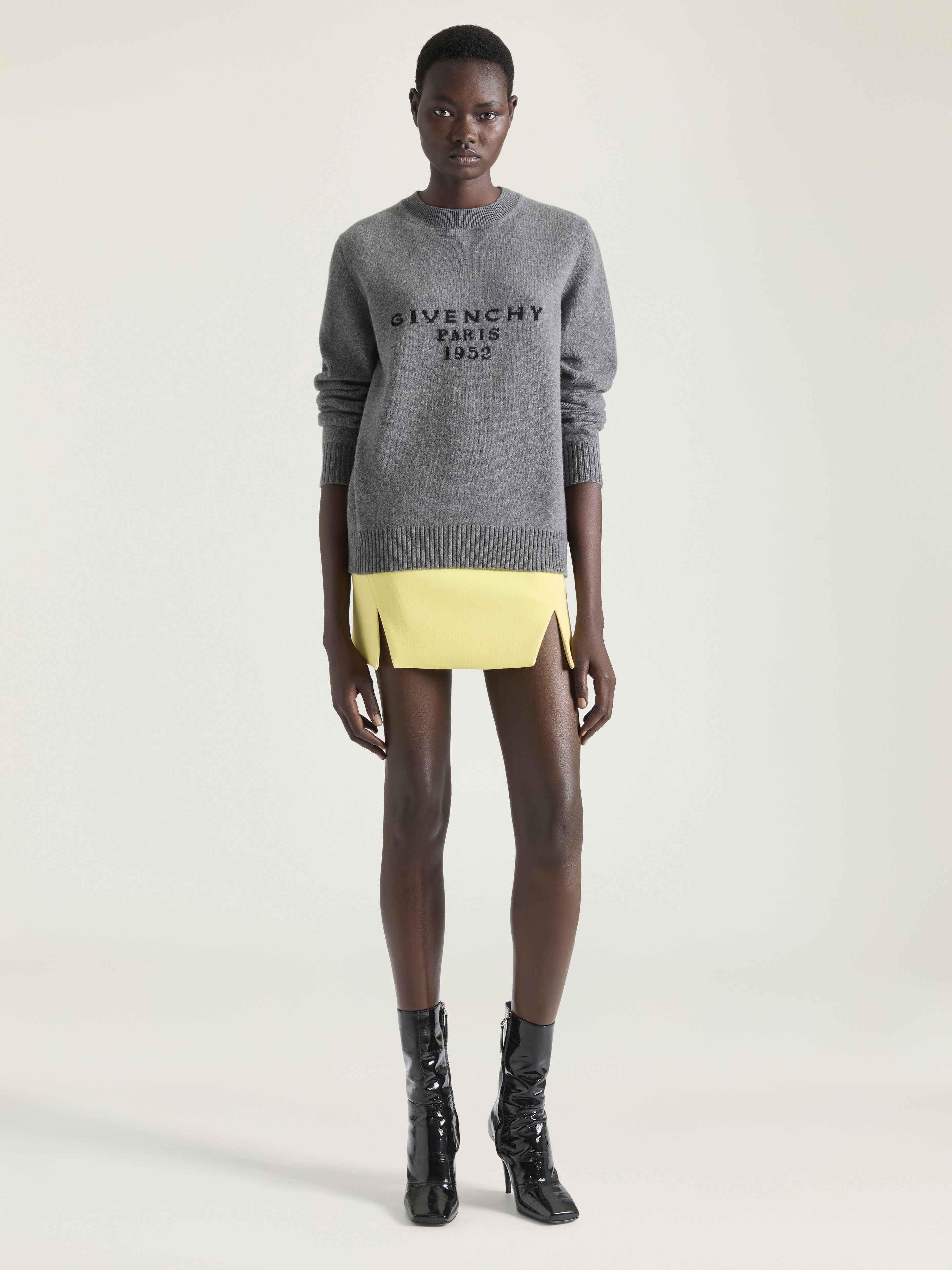 SWEATER IN WOOL CASHMERE WITH GIVENCHY SIGNATURE - 2