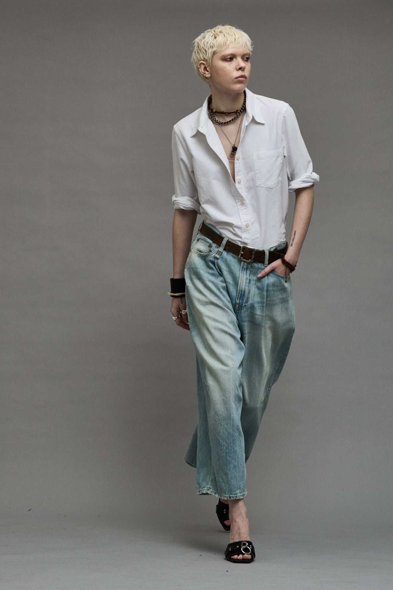 CROPPED WIDE LEG JEAN - TONI BLUE - 4
