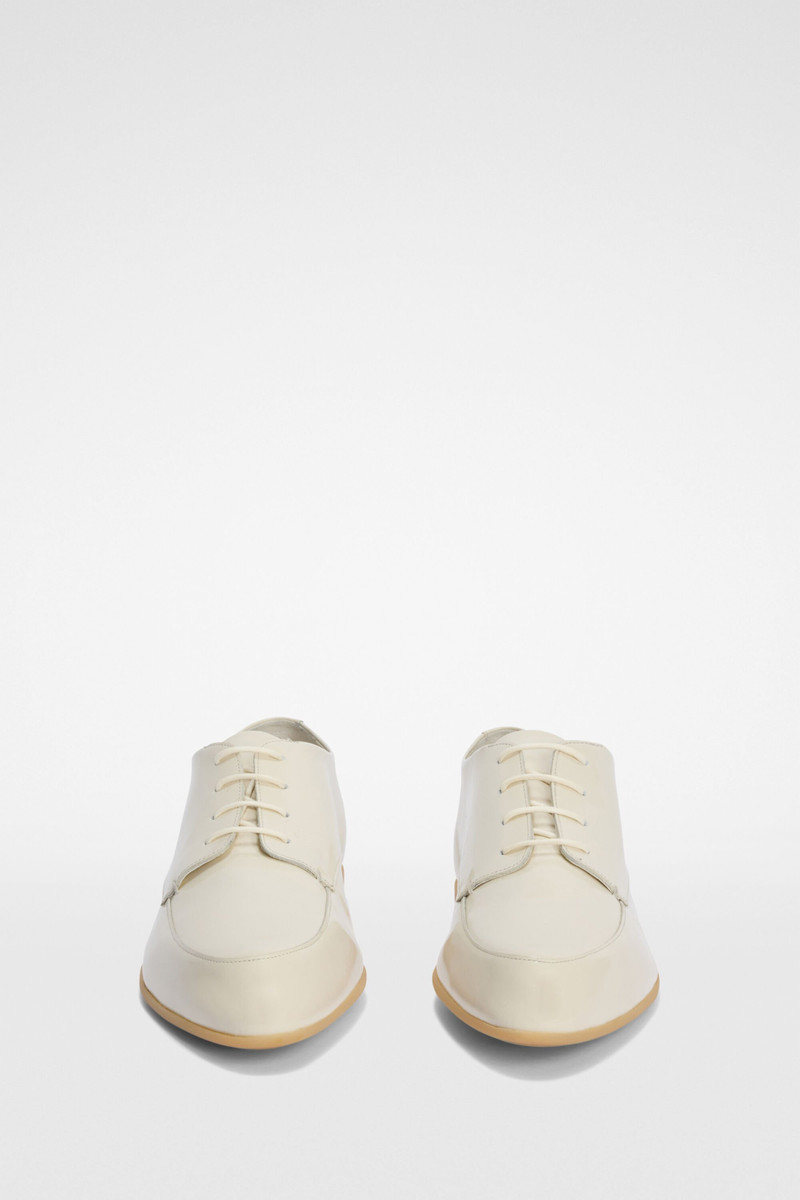 Lace-Up Shoe 3