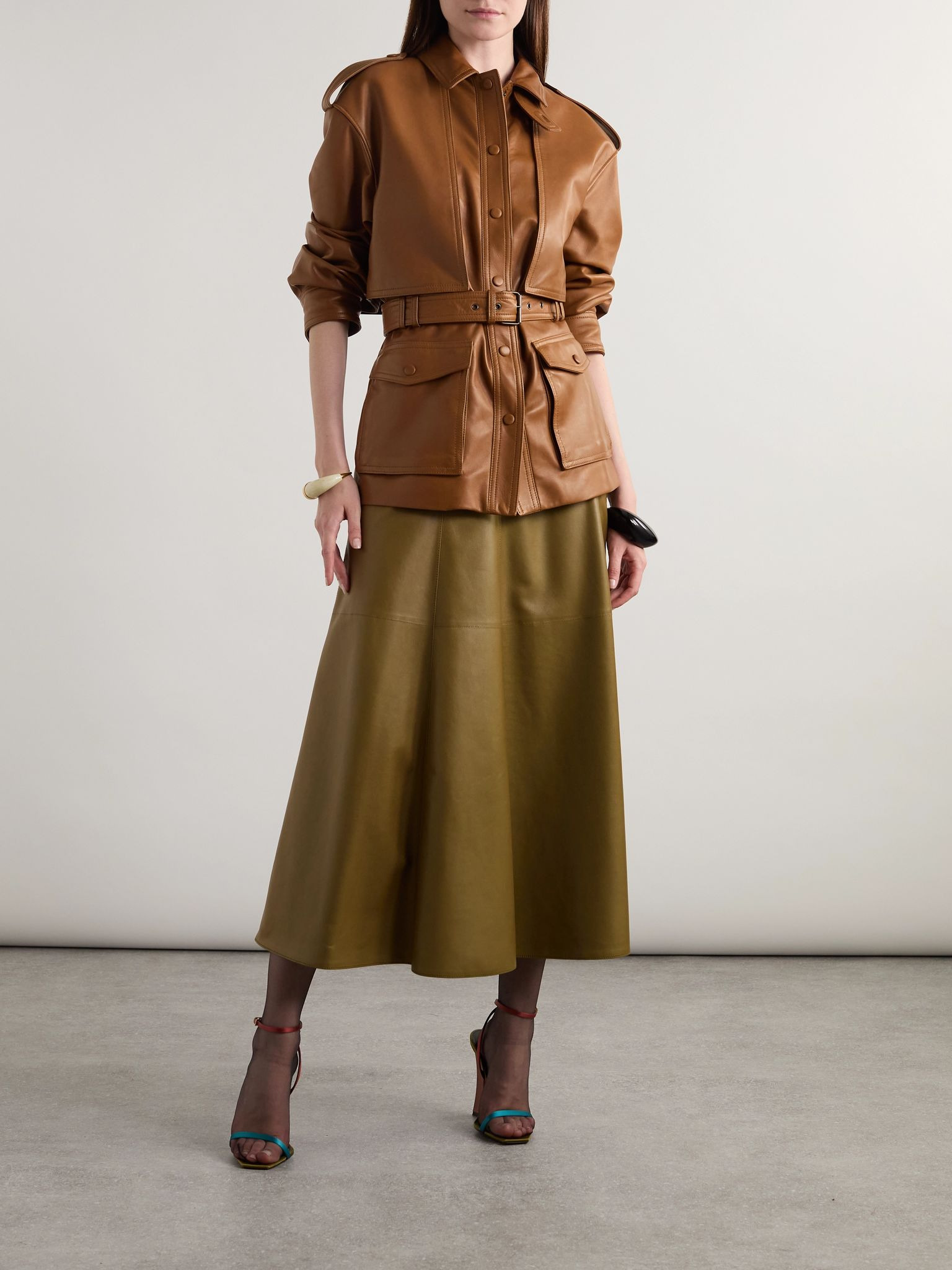 Paneled pleated leather midi skirt Green - 2