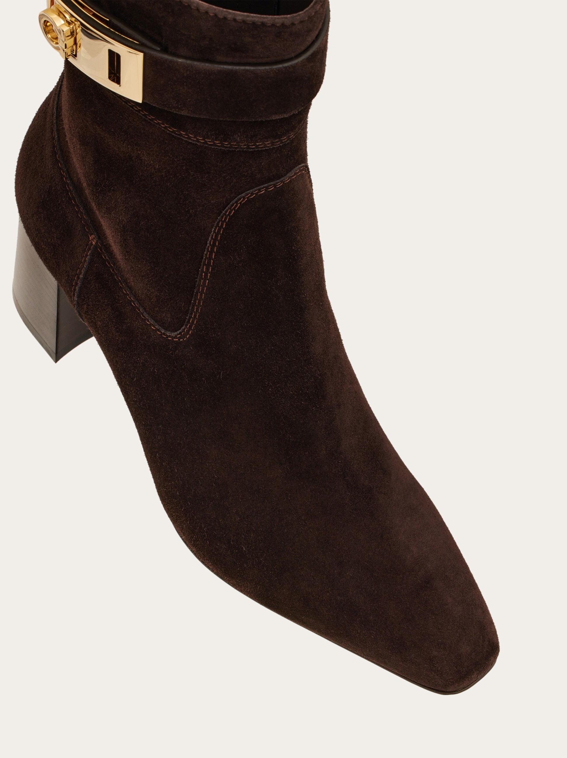 Hug buckle ankle boot - 4