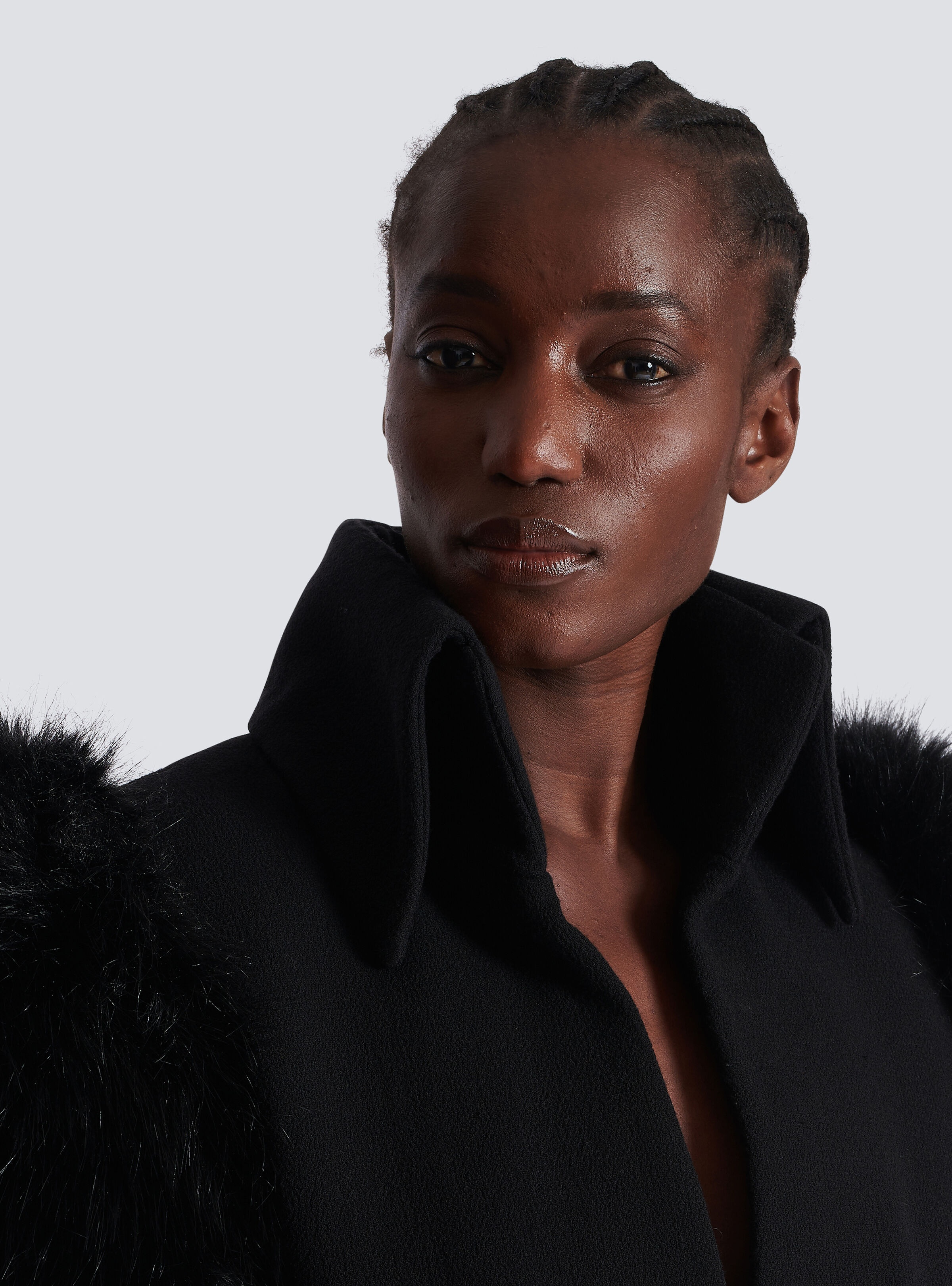 Jacket with short faux fur sleeves - 7
