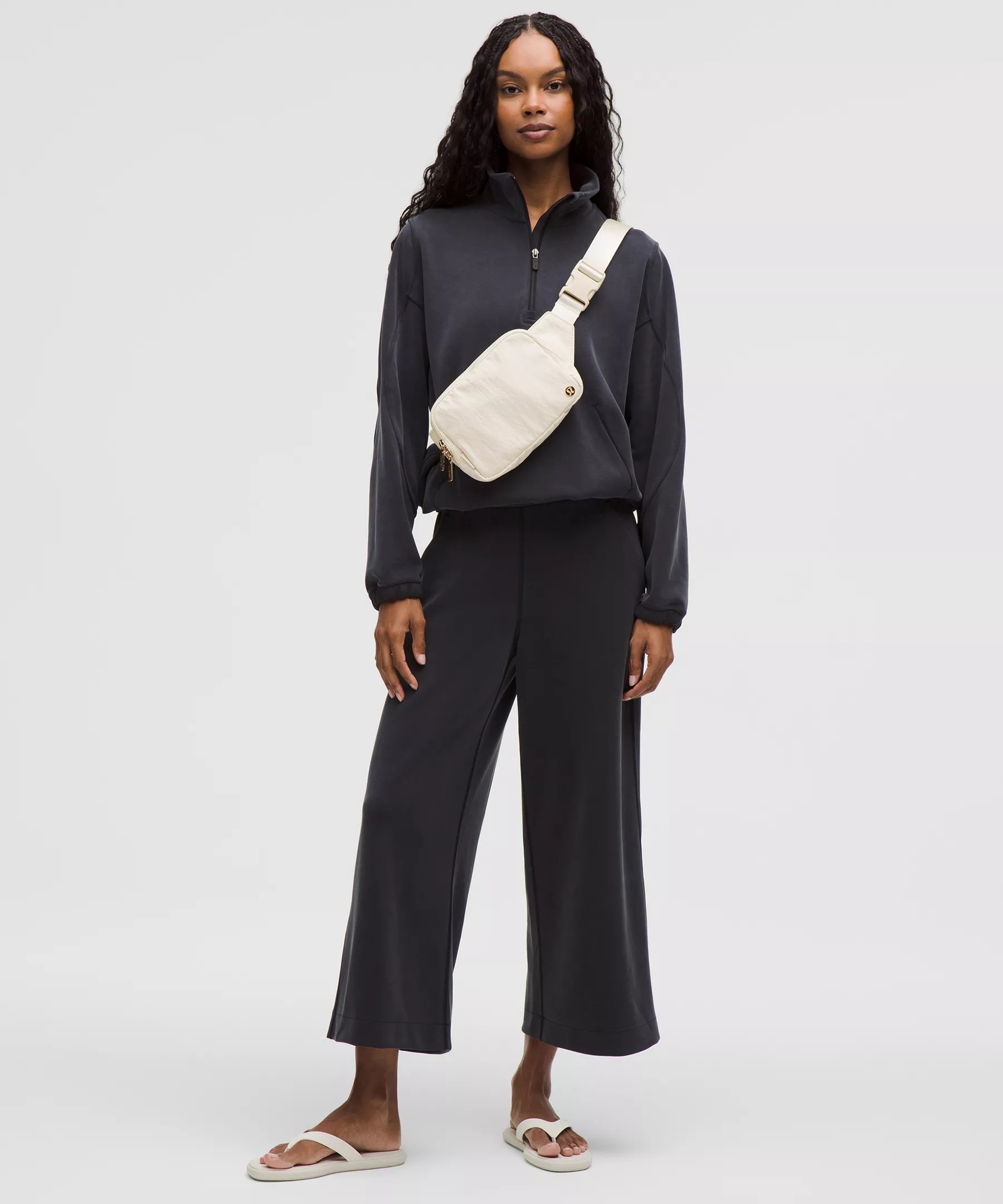 Everywhere Belt Bag Large with Long Strap 2L - 6