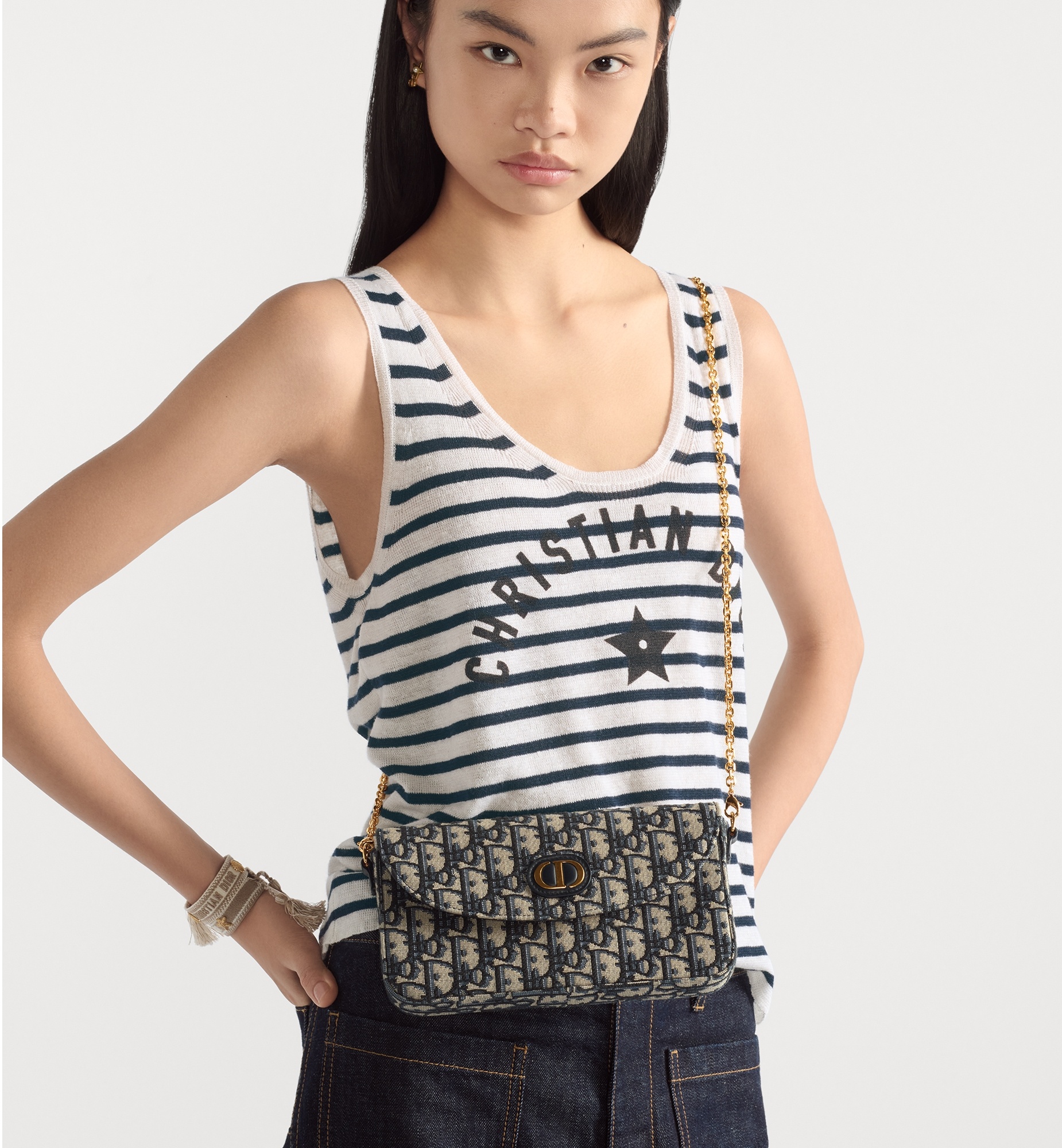 30 Montaigne Pouch with Chain - 7