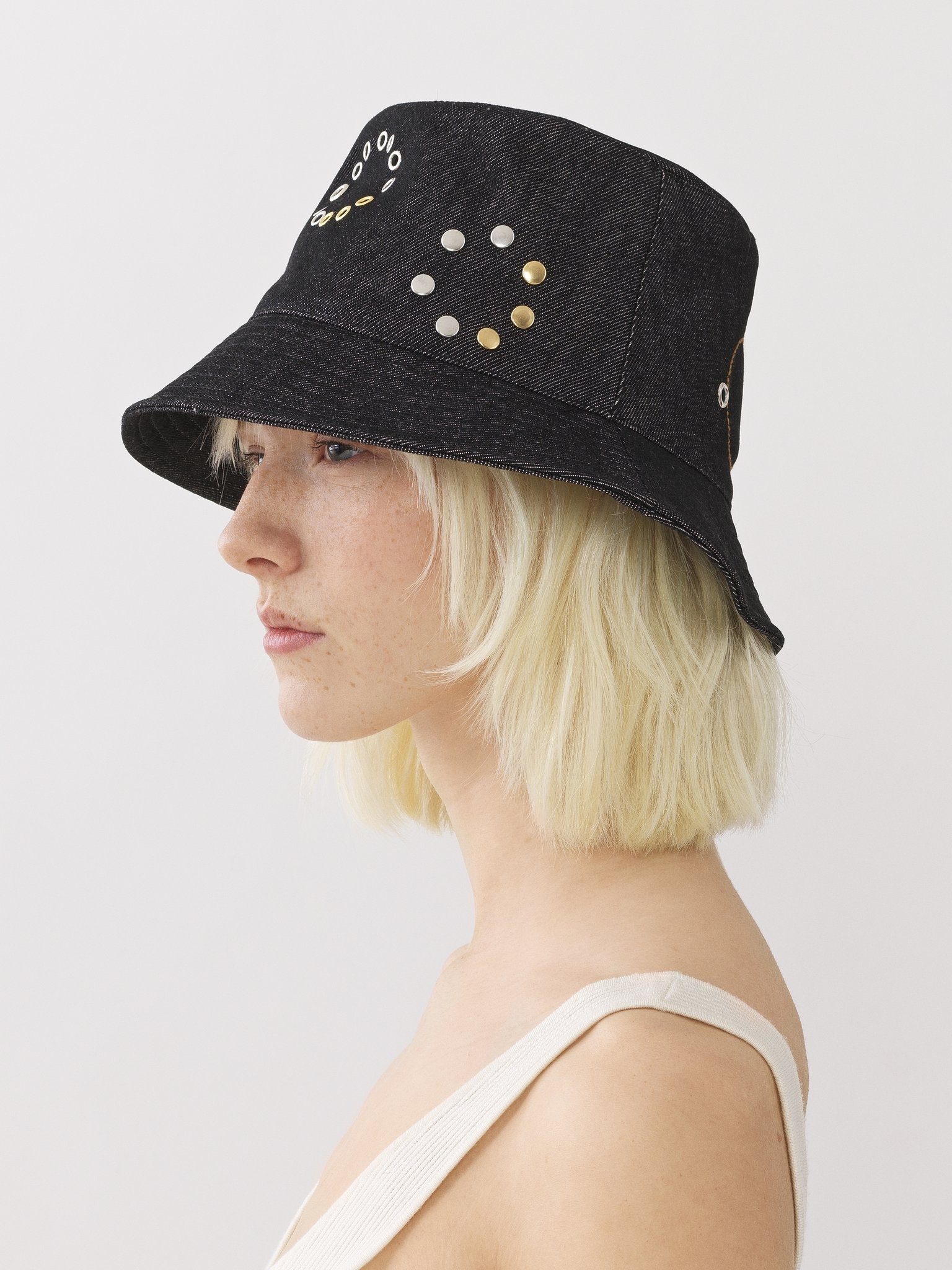 EYELET HAT - 5