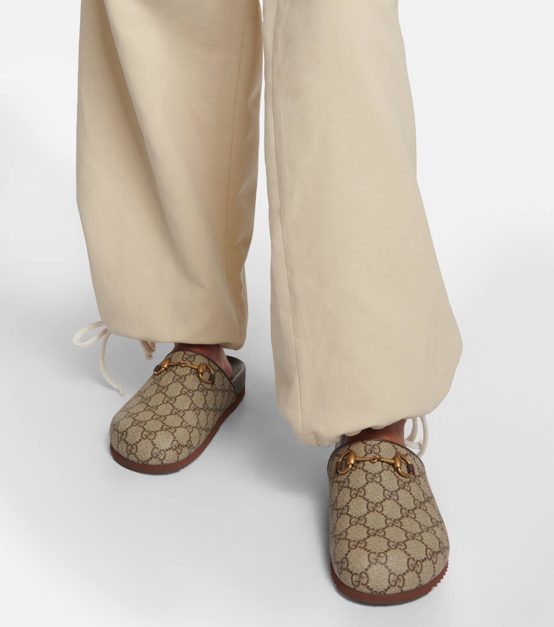 GUCCI GG Supreme Horsebit mules | mytheresa | REVERSIBLE