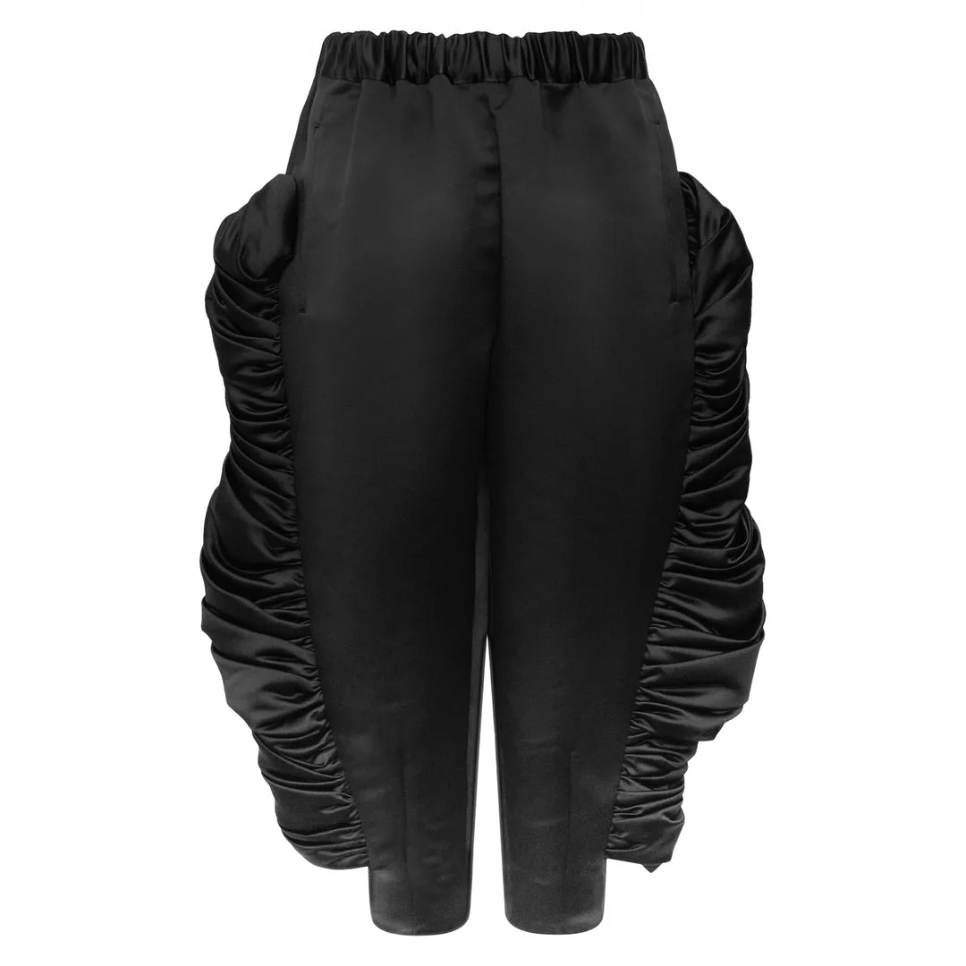 Rounded Silhouette Ruched Pants - 1