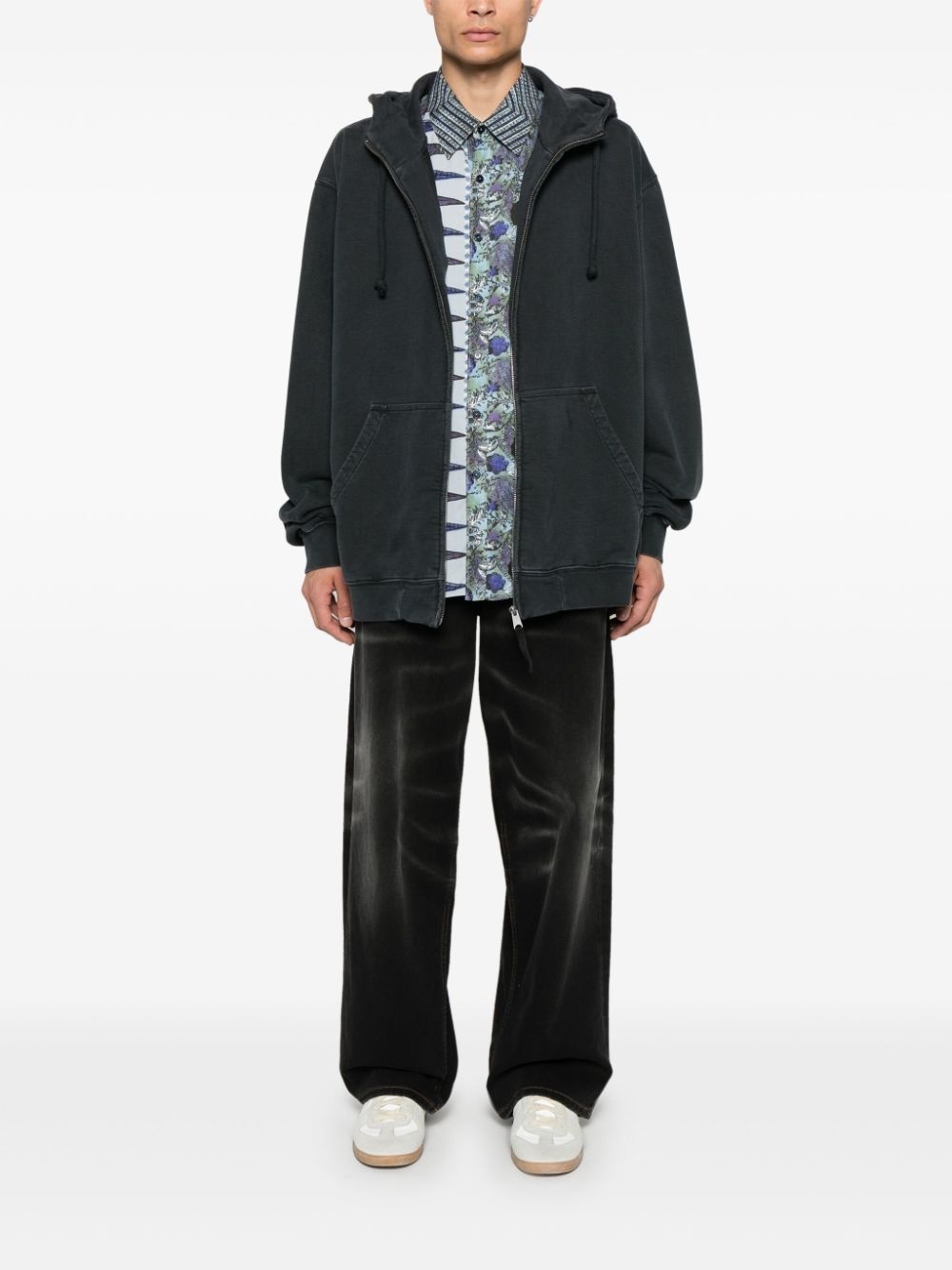 EMBROIDERED LOGO HOODIE - 2