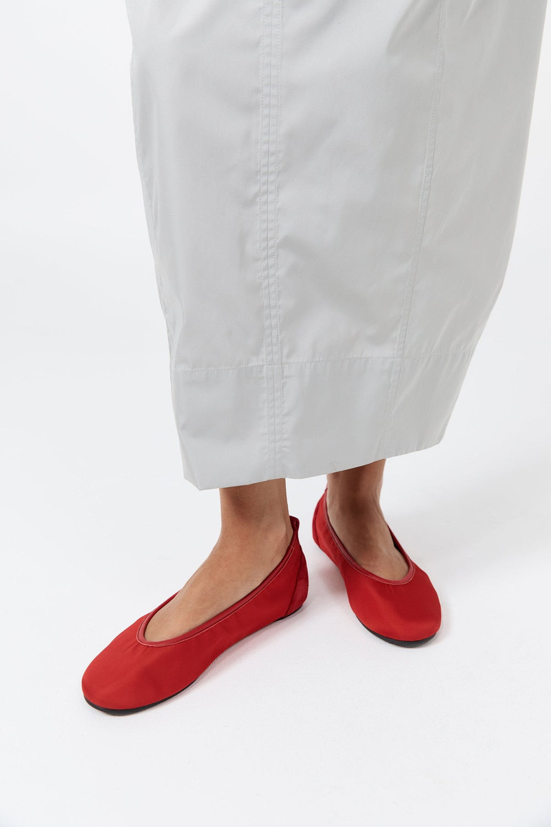 ST. AGNI Satin Ballet Flat - Rosso outlook
