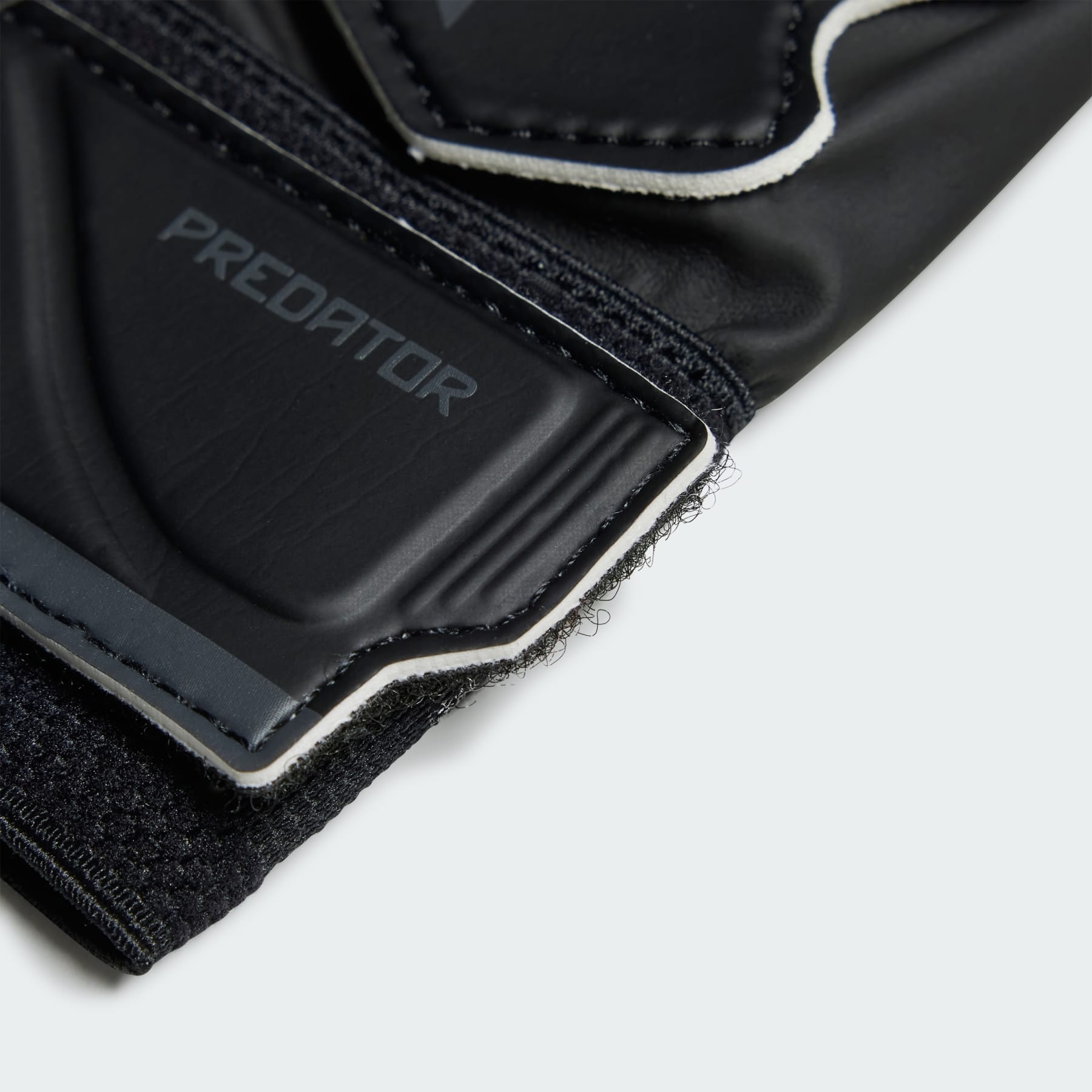 Predator Training Goalkeeper Gloves Kids - 3
