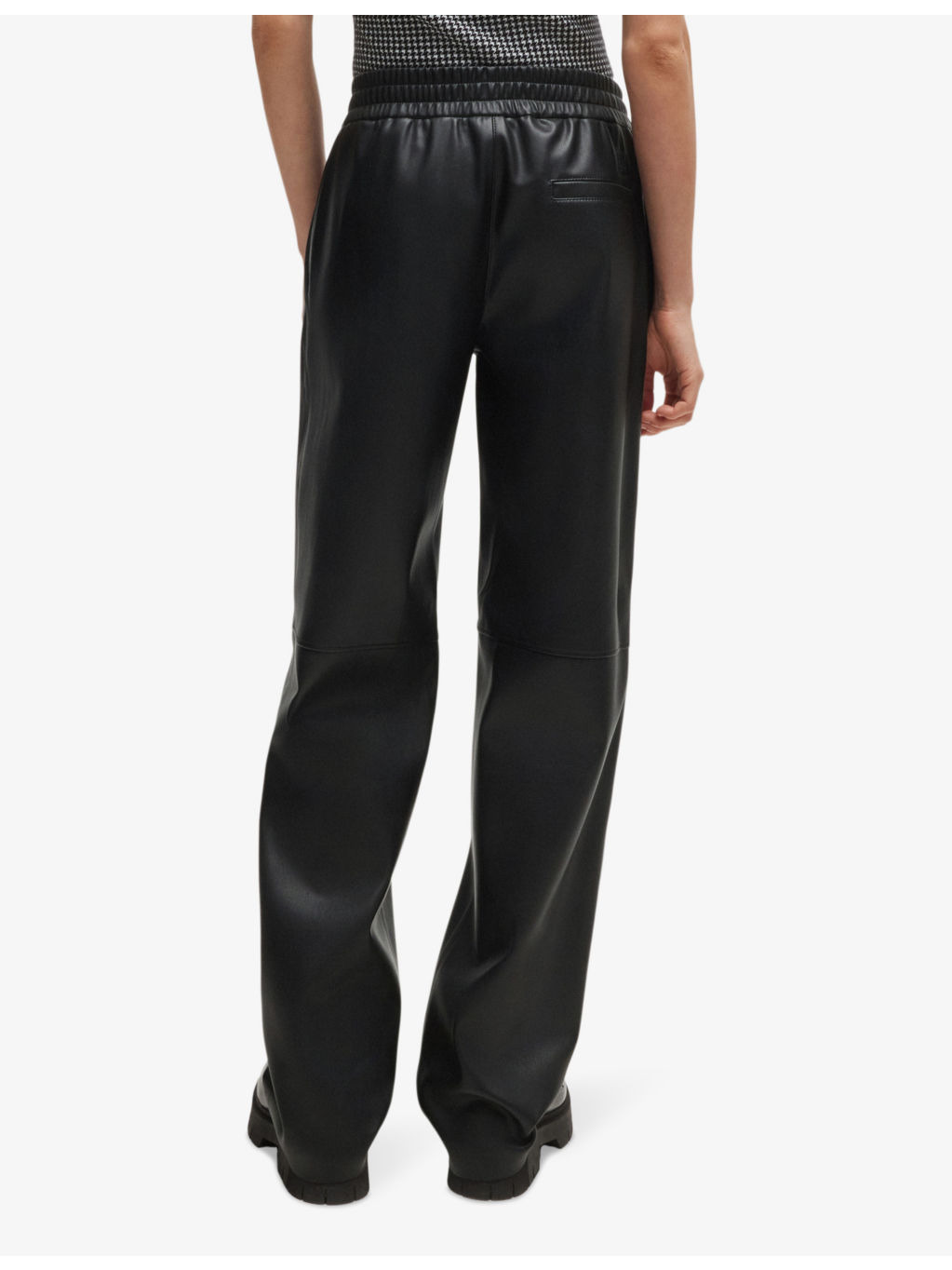 High-rise elasticated-waist faux-leather trousers - 4