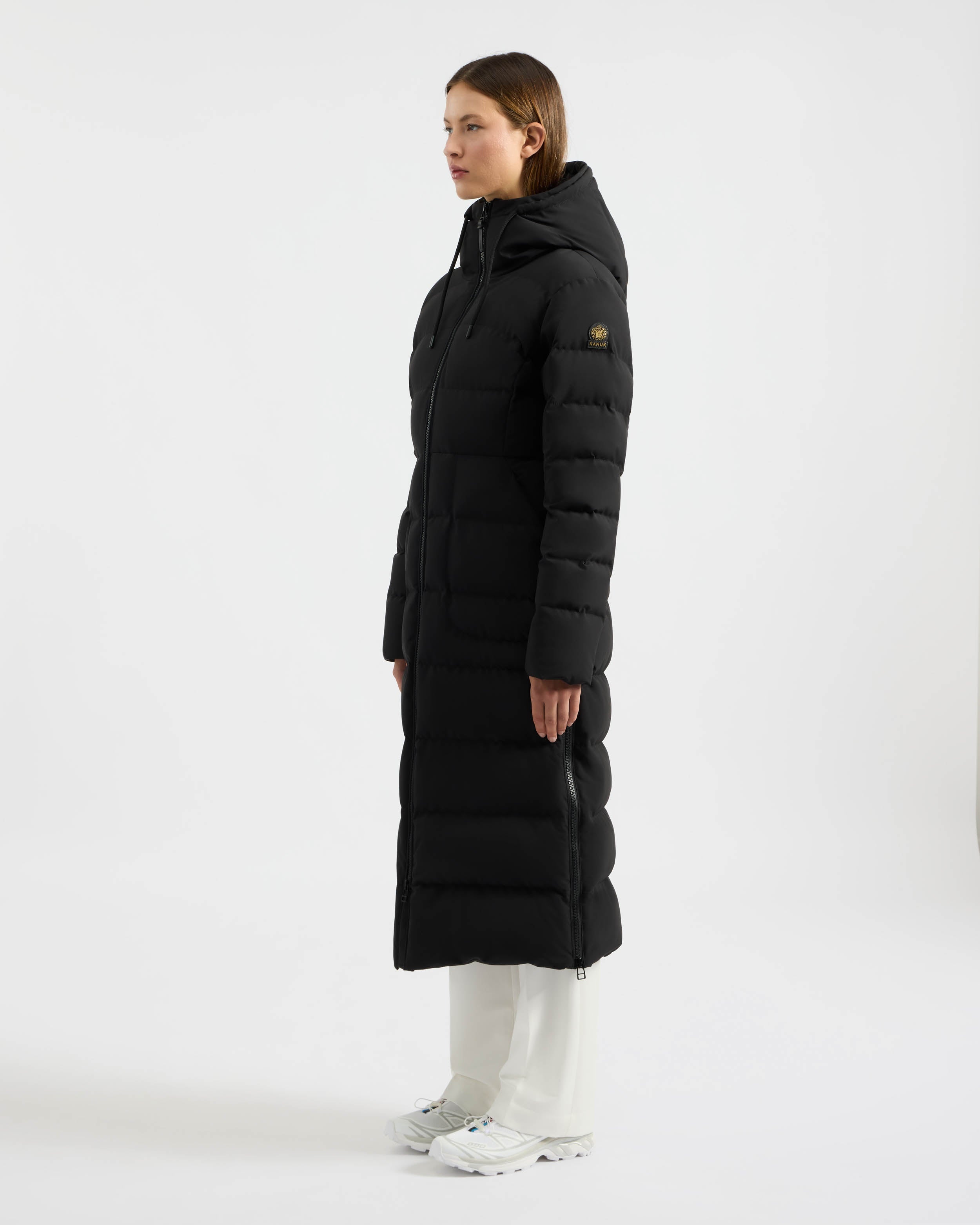 Cambridge - Jet Black - 4