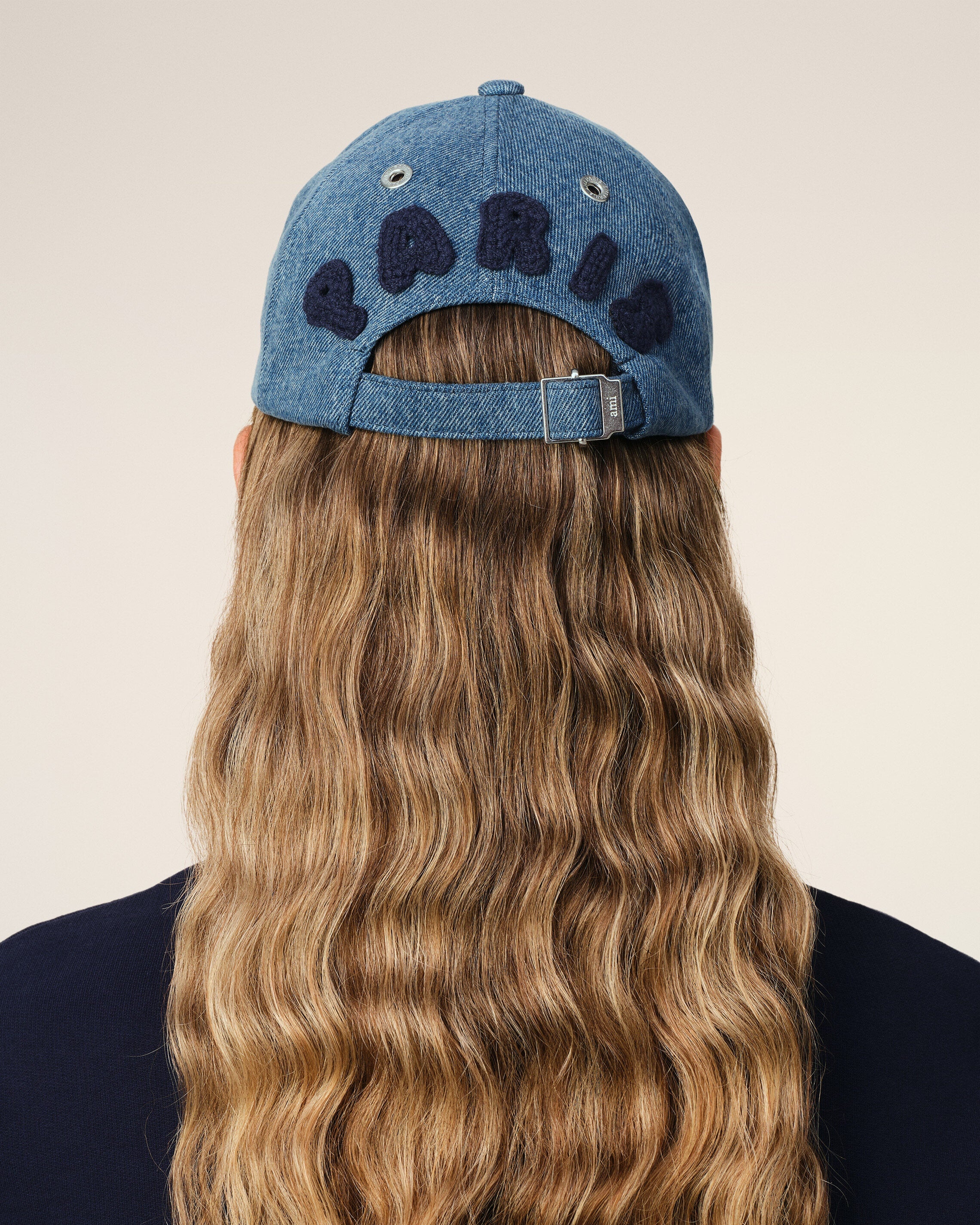 AMI Paris BLUE COTTON AMI PARIS PATCH TRUCKER CAP | REVERSIBLE