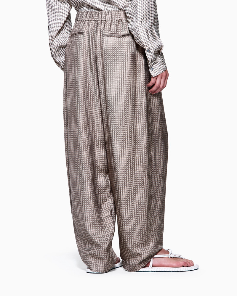 PRINTED VISCOSE FLAT-FRONT TROUSERS 3