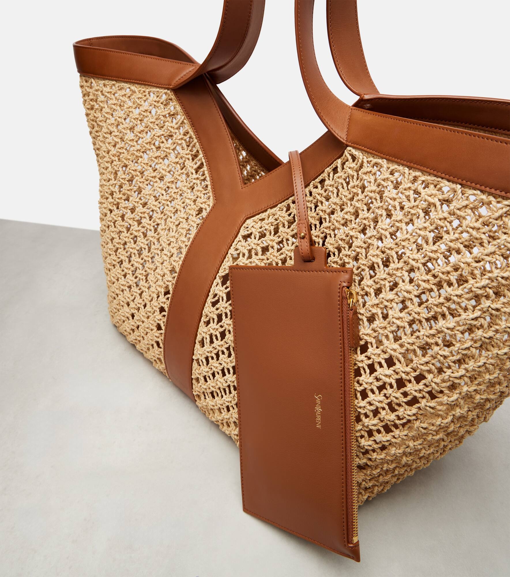 Y leather-trimmed raffia shopper - 6