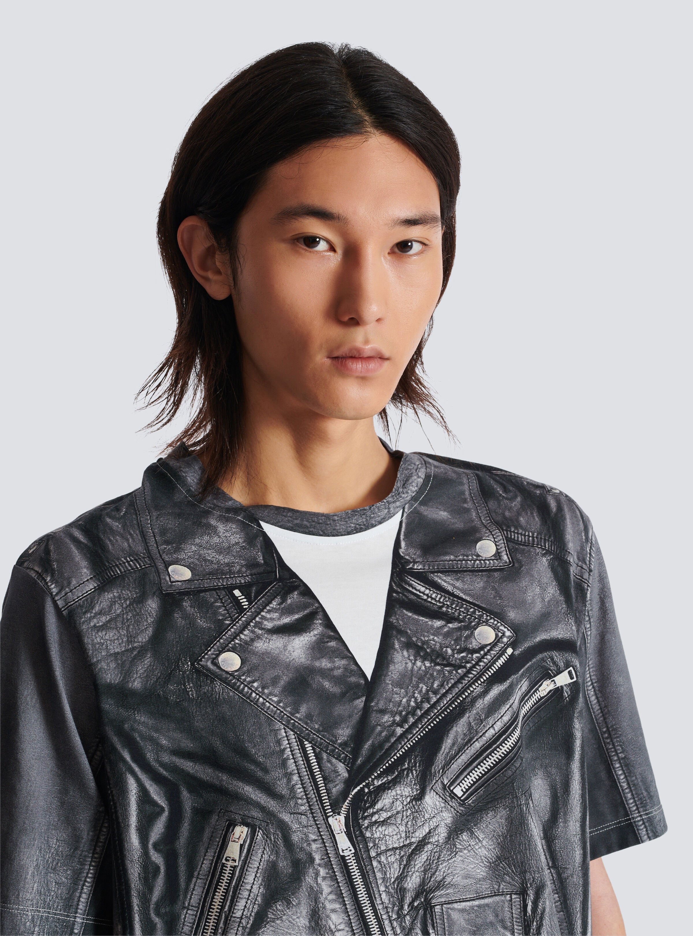 T-shirt with biker jacket print - 7
