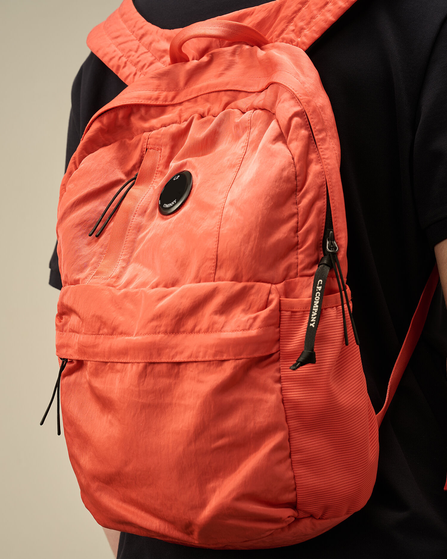 Nylon B Lens Backpack - 3