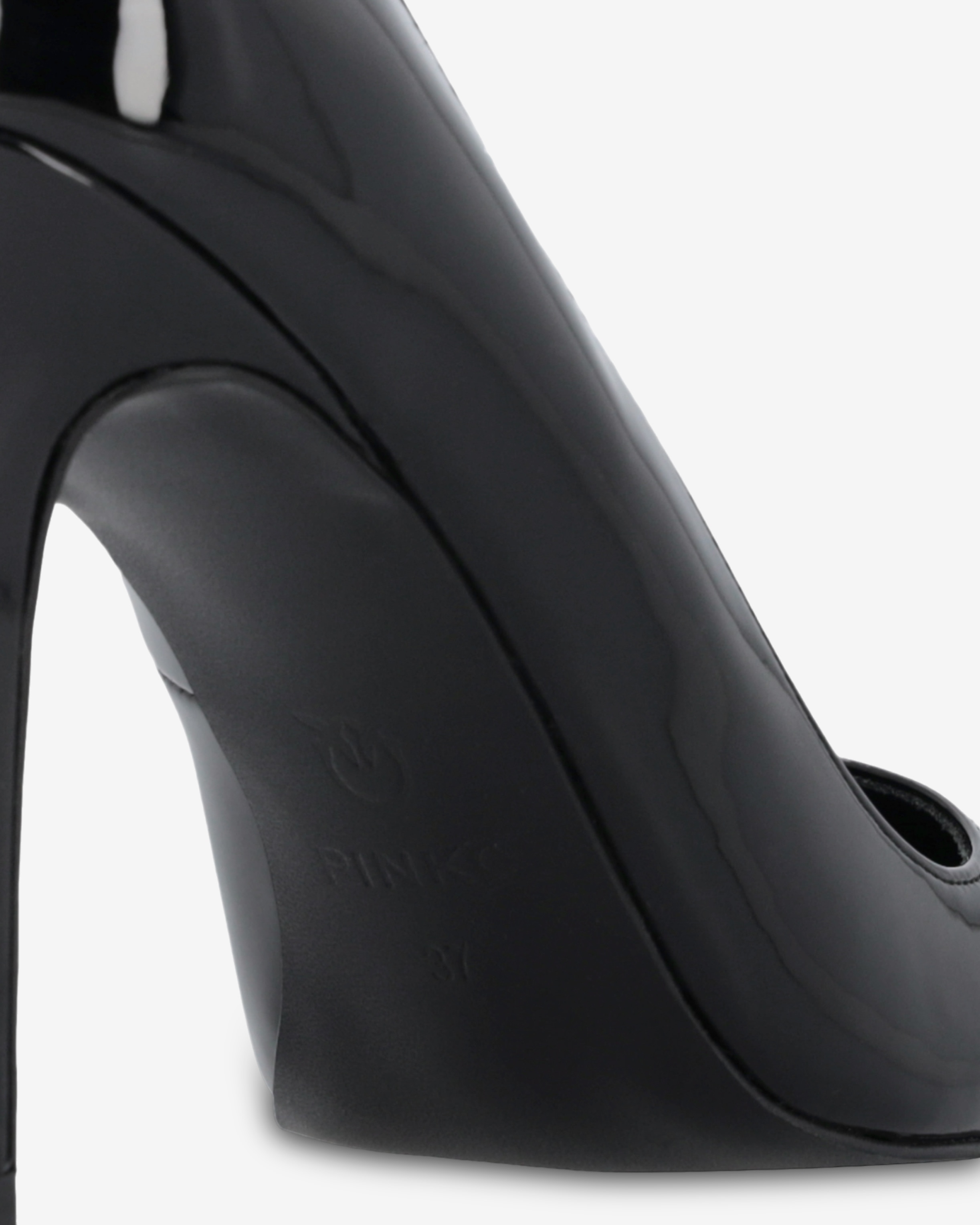 SHINY HEELED PUMPS - 9